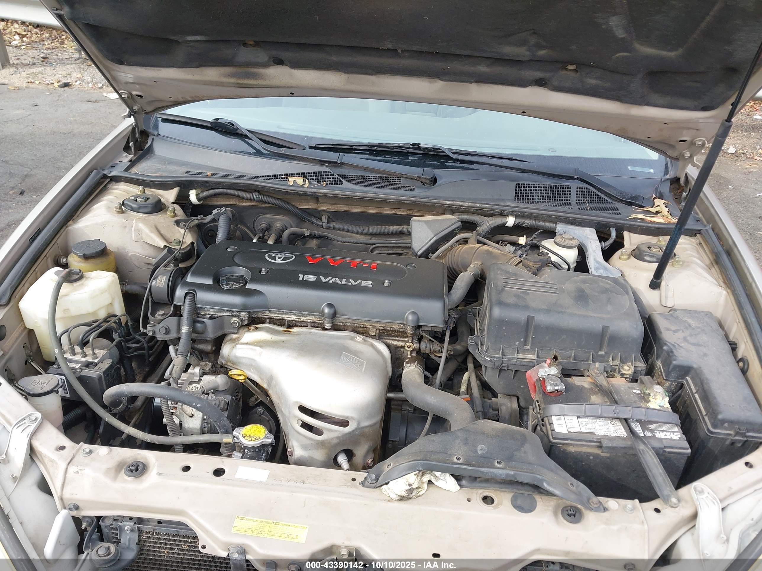 TOYOTA CAMRY image 10
