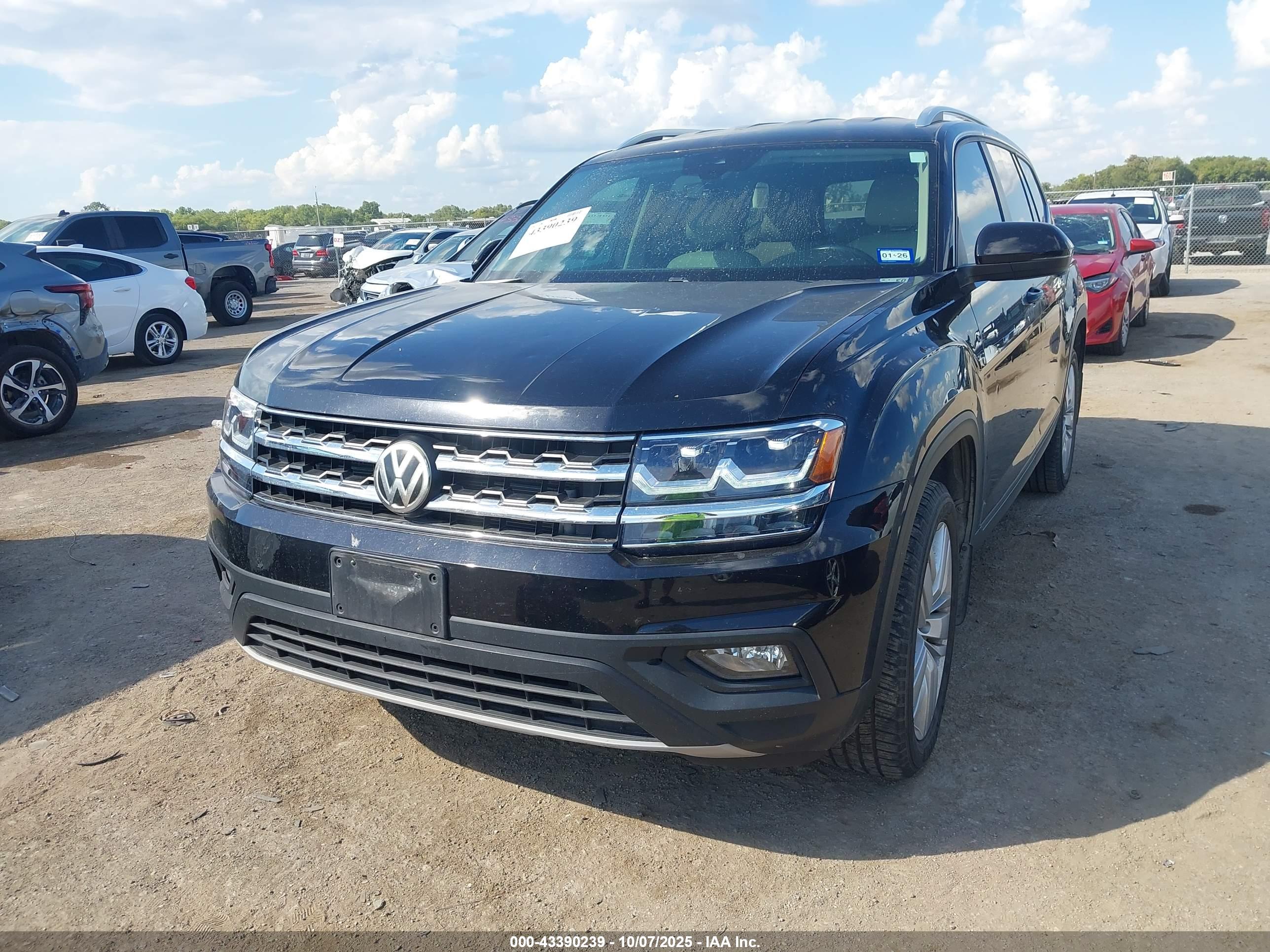 VOLKSWAGEN ATLAS image 2