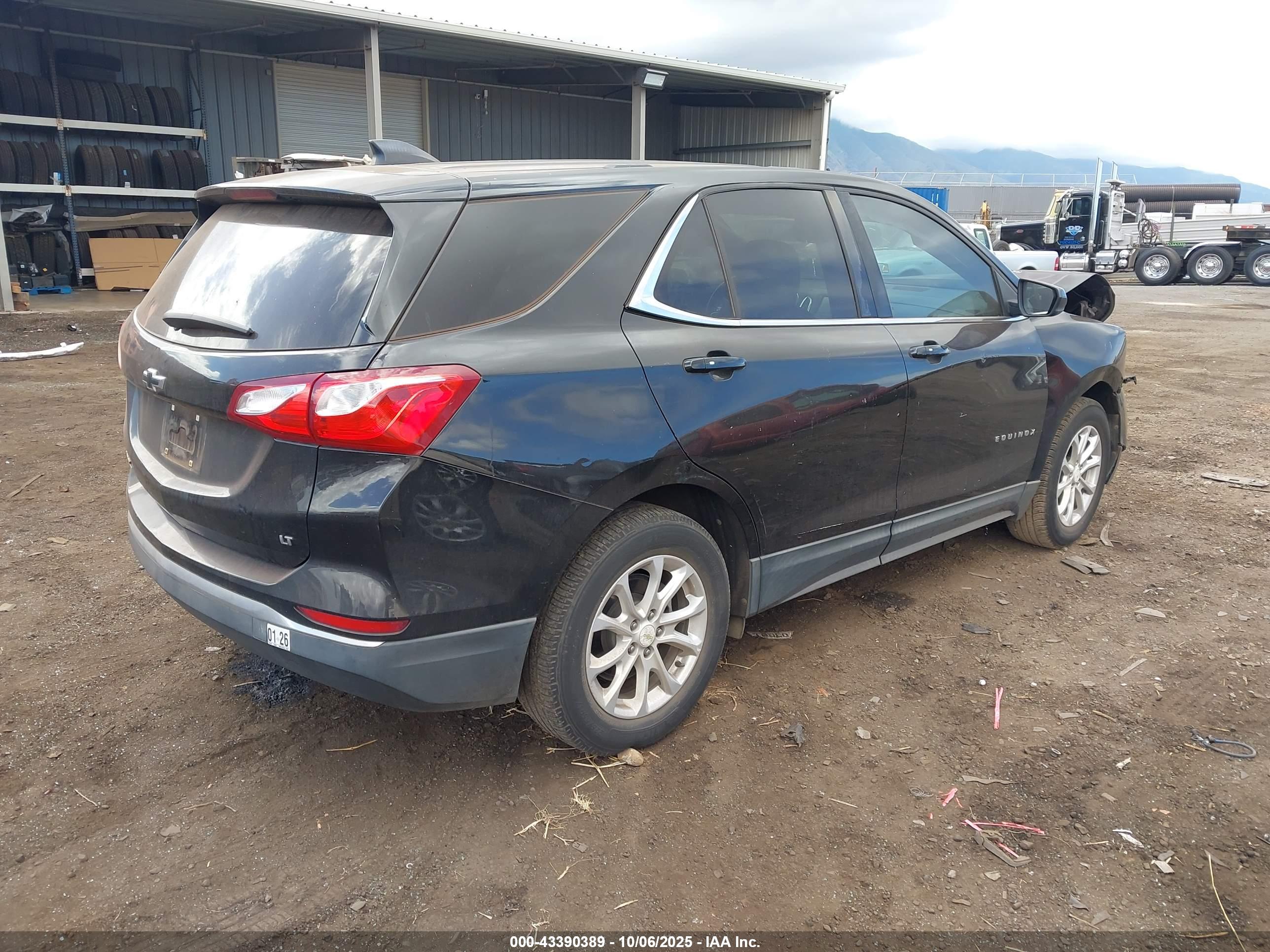 CHEVROLET EQUINOX image 4