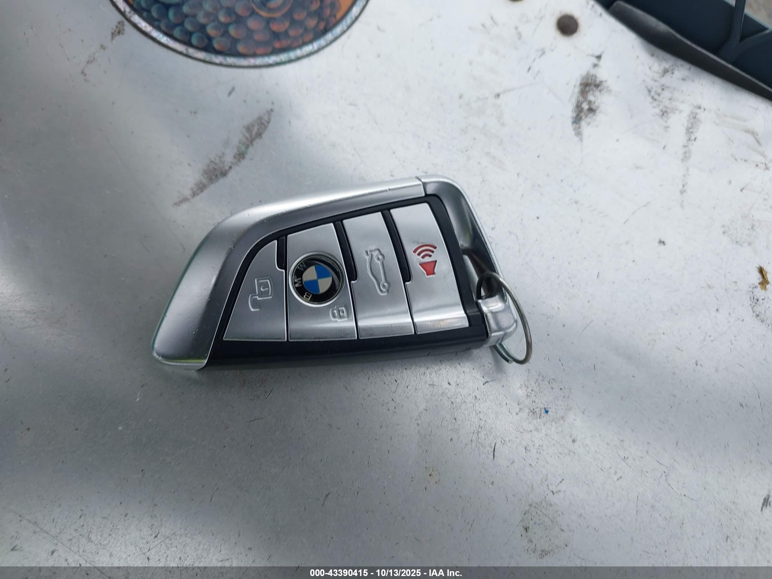 BMW M8 image 11