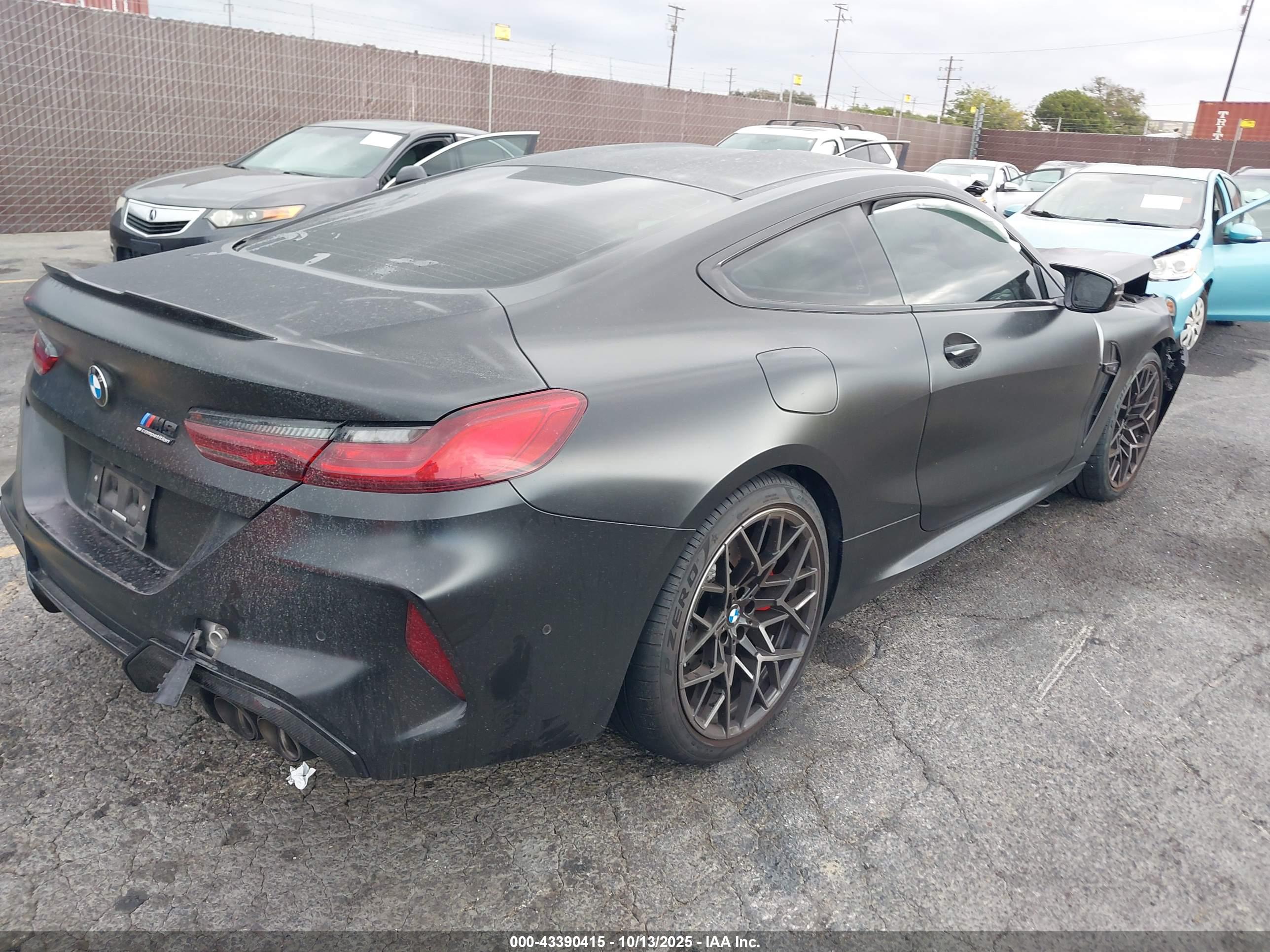 BMW M8 image 4