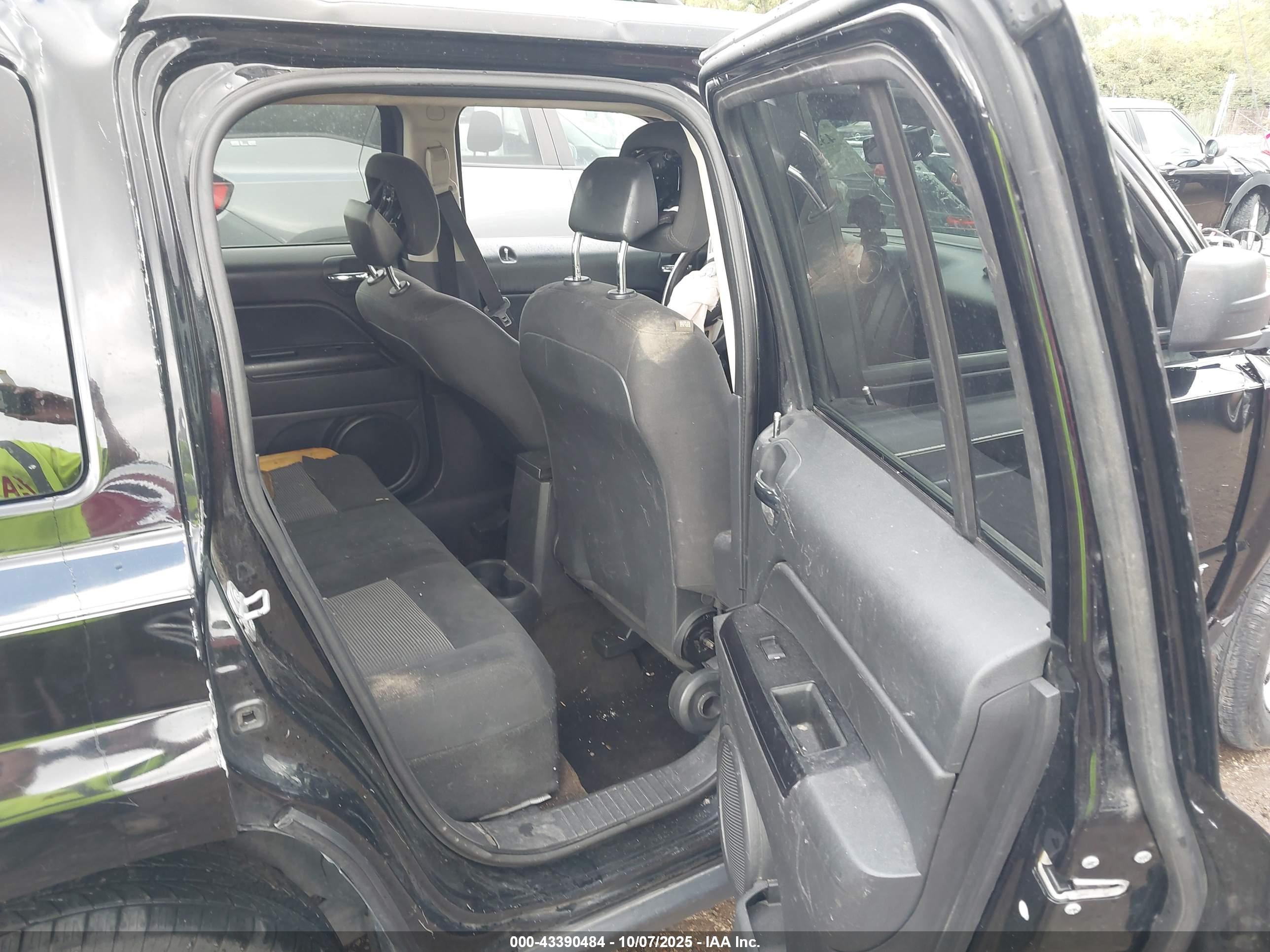 JEEP PATRIOT image 8
