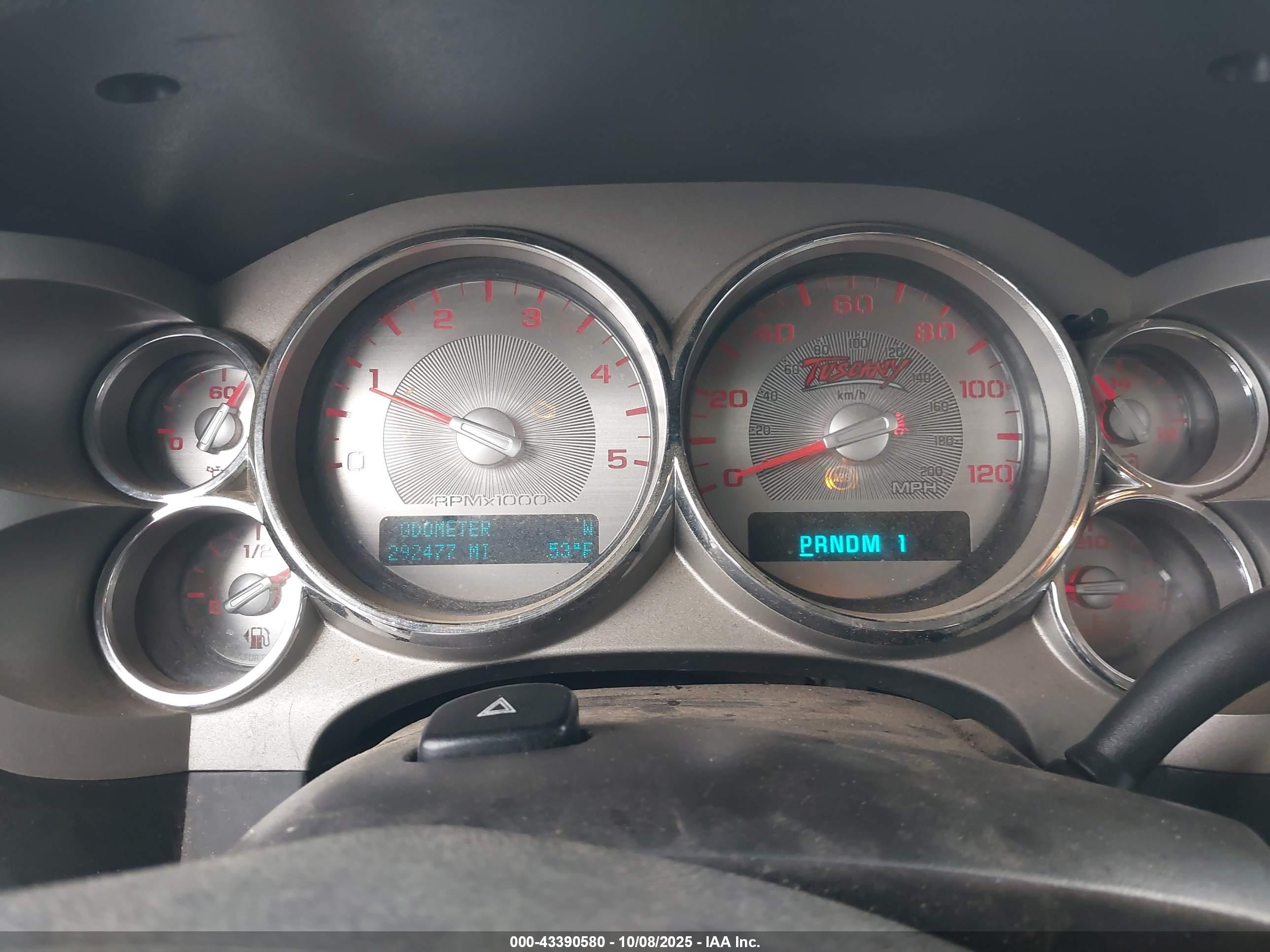 GMC SIERRA image 7