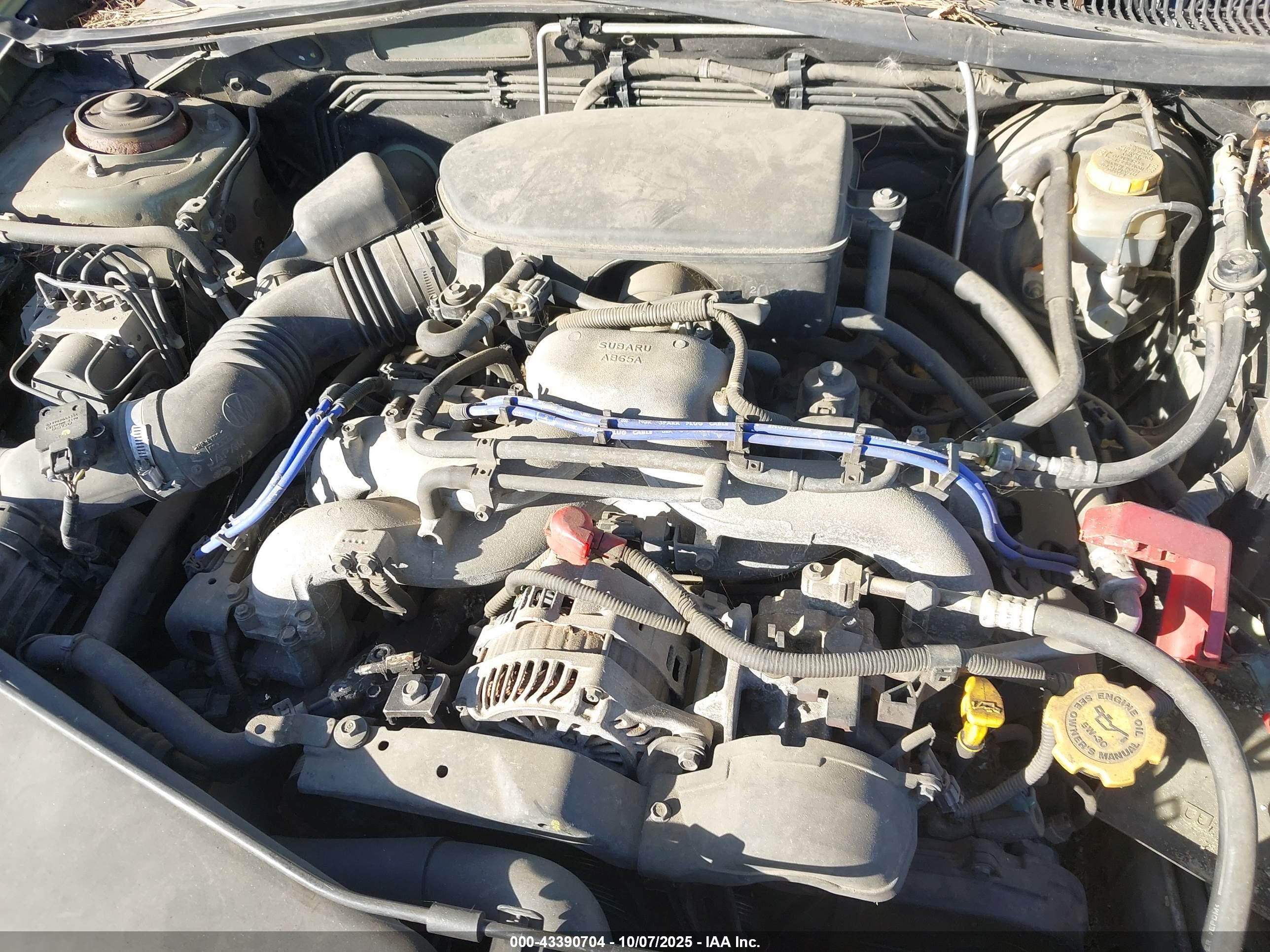 SUBARU OUTBACK image 10