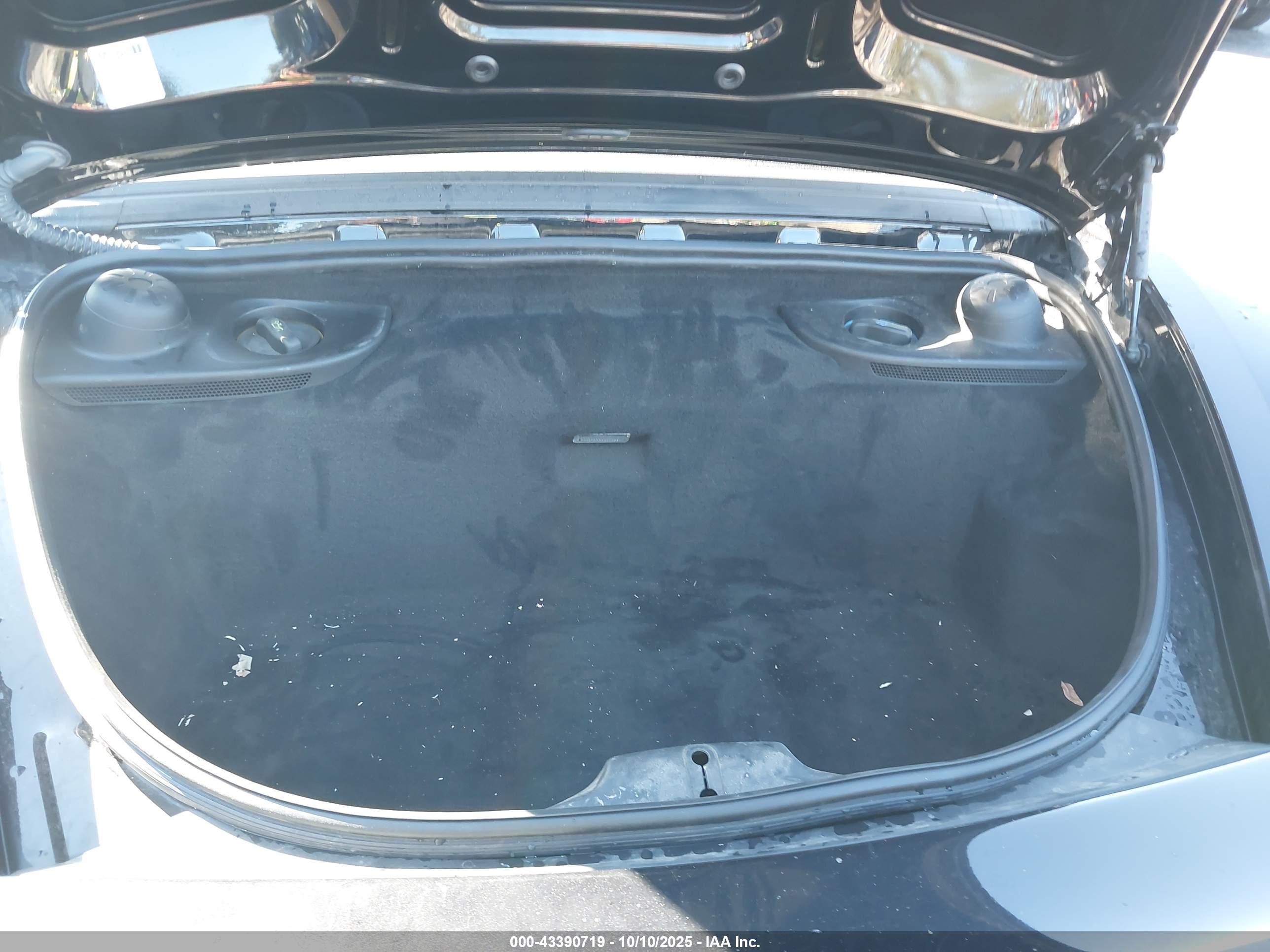 PORSCHE 718 image 10