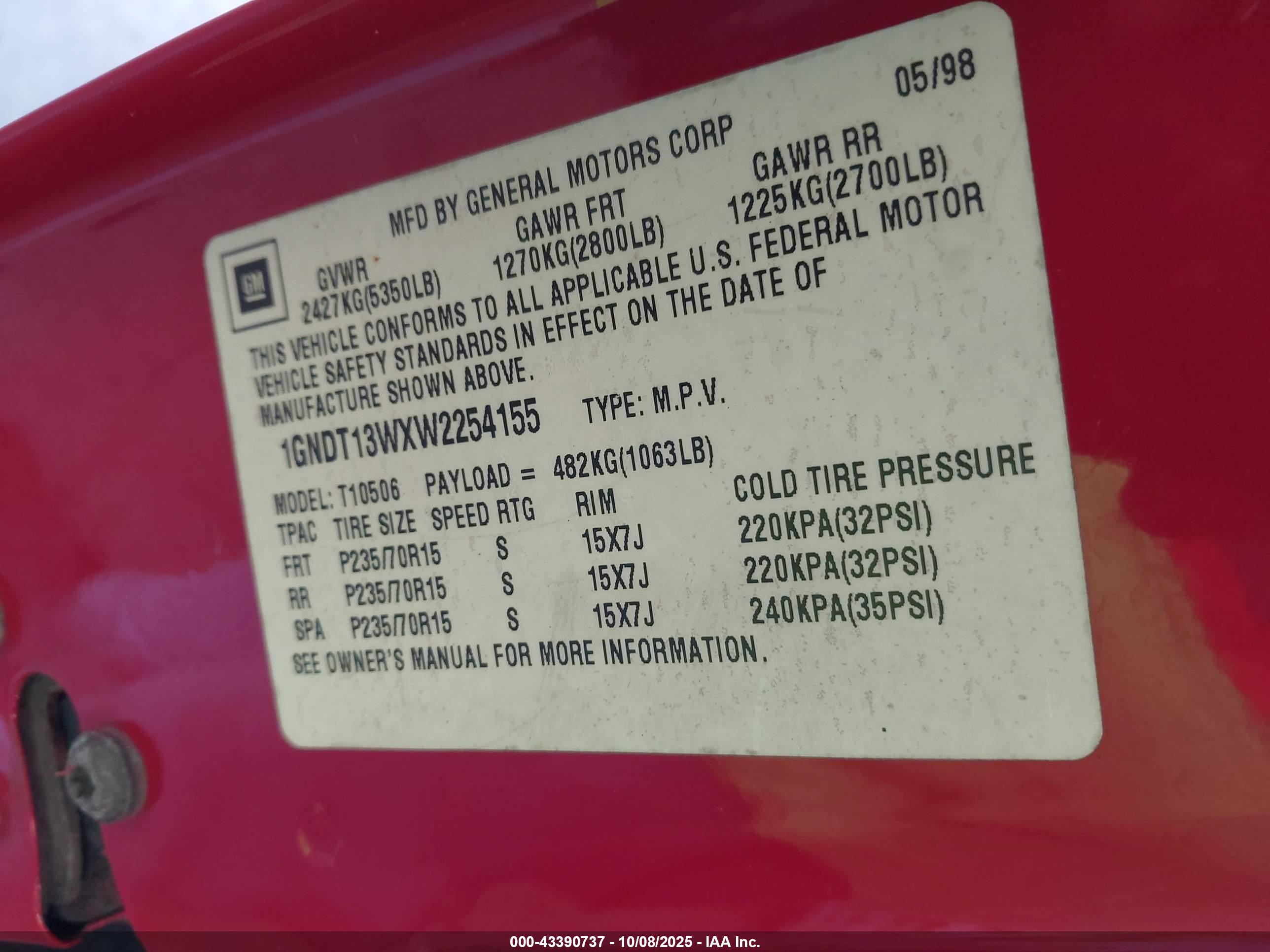 CHEVROLET BLAZER image 9