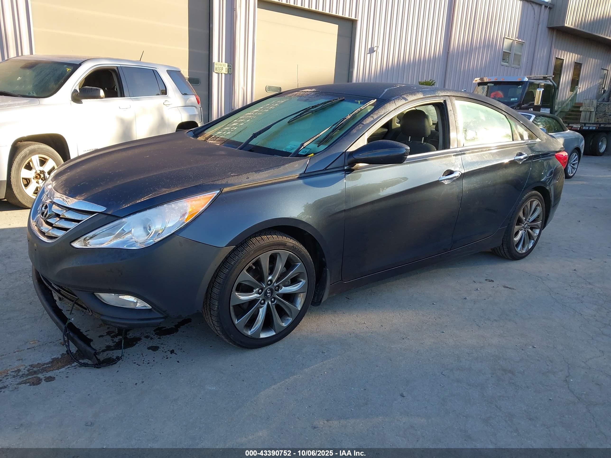 HYUNDAI SONATA image 2