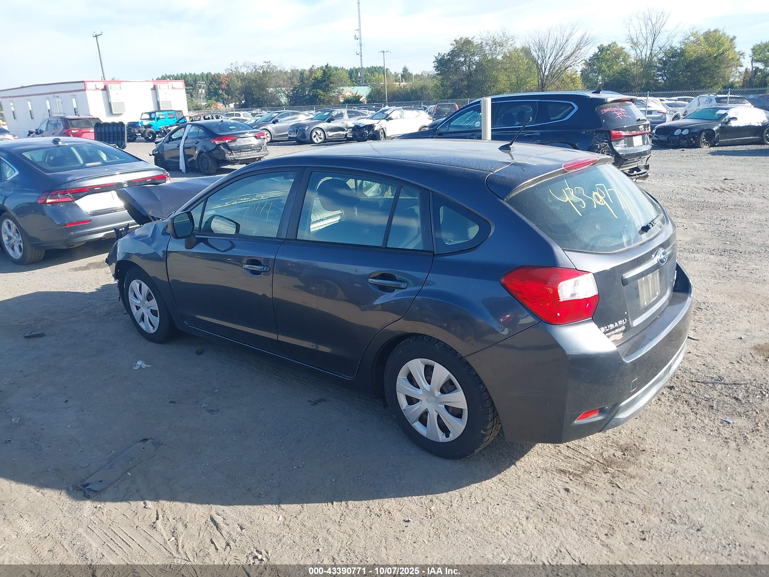 SUBARU IMPREZA image 3