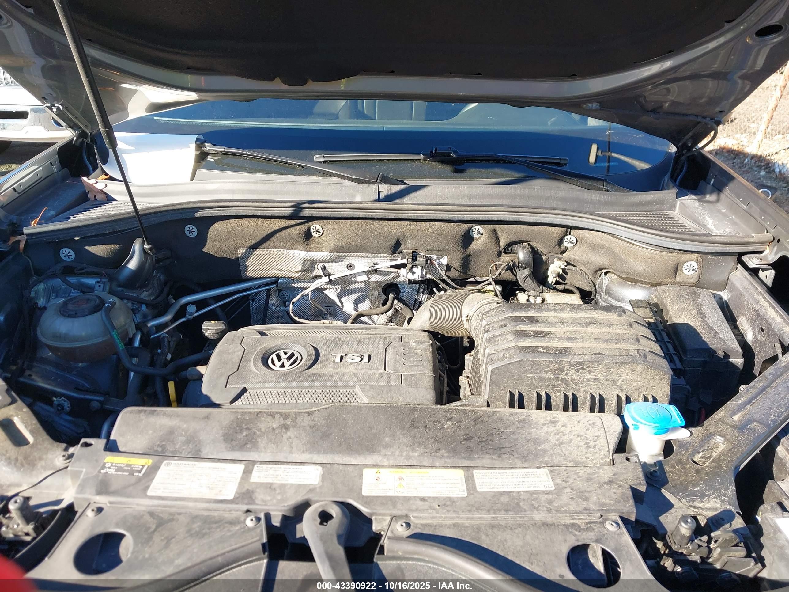 VOLKSWAGEN ATLAS image 10