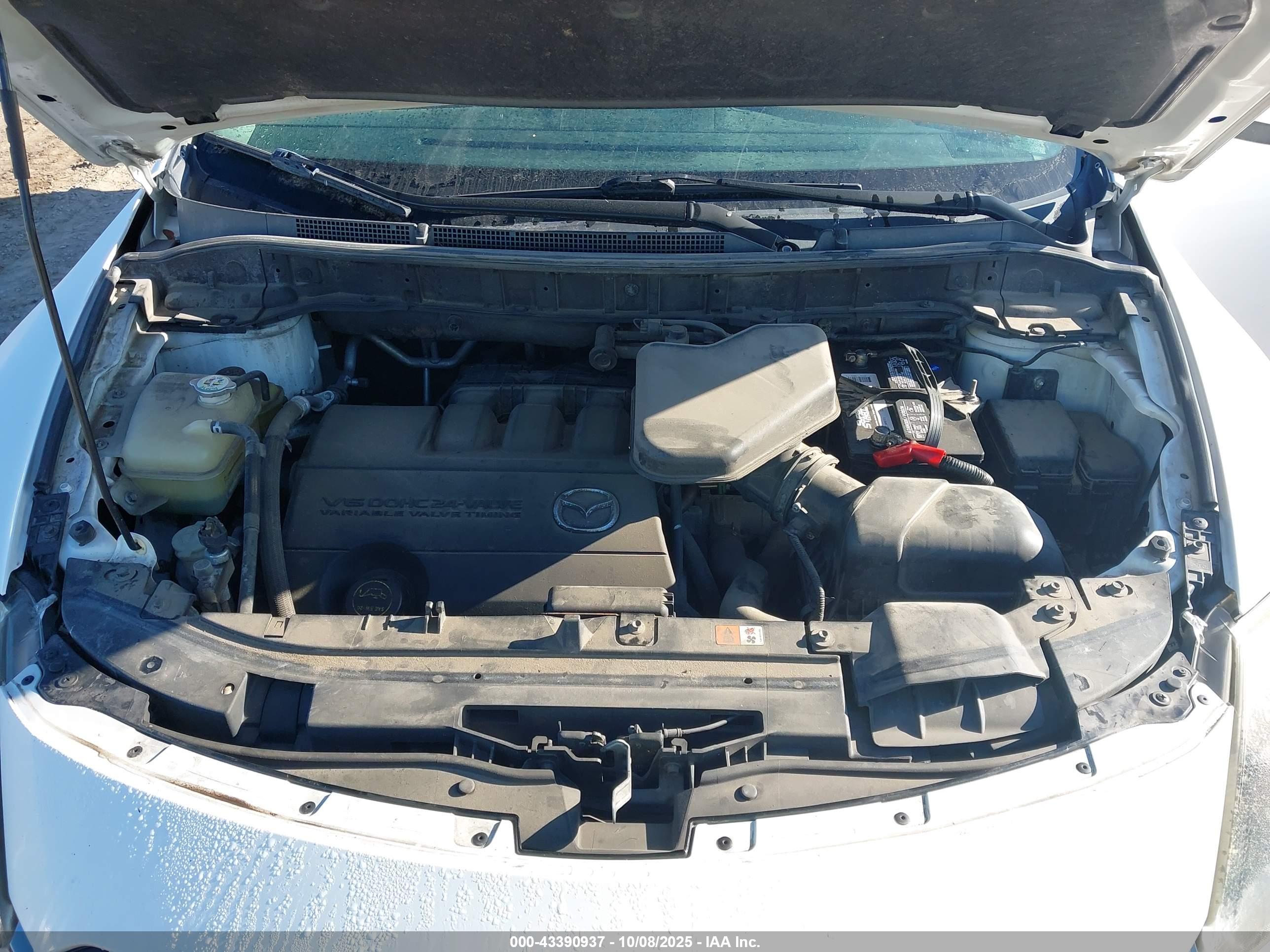 MAZDA CX-9 image 10