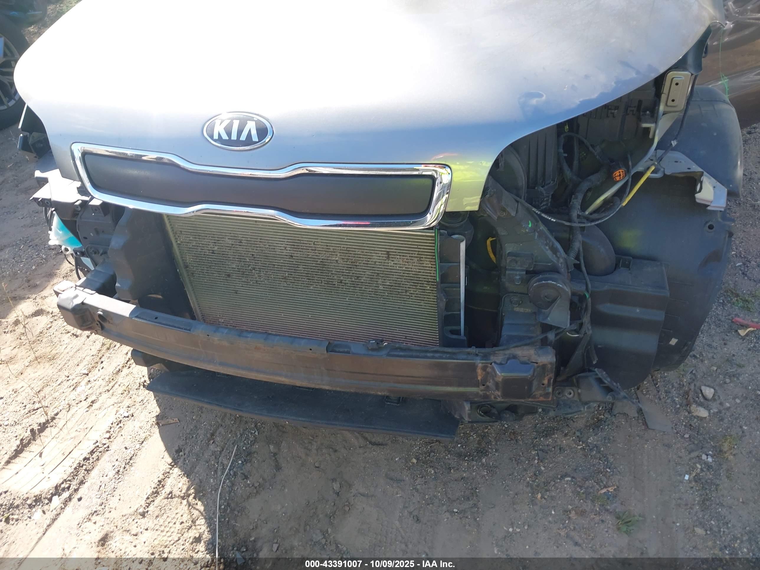 KIA SOUL image 6