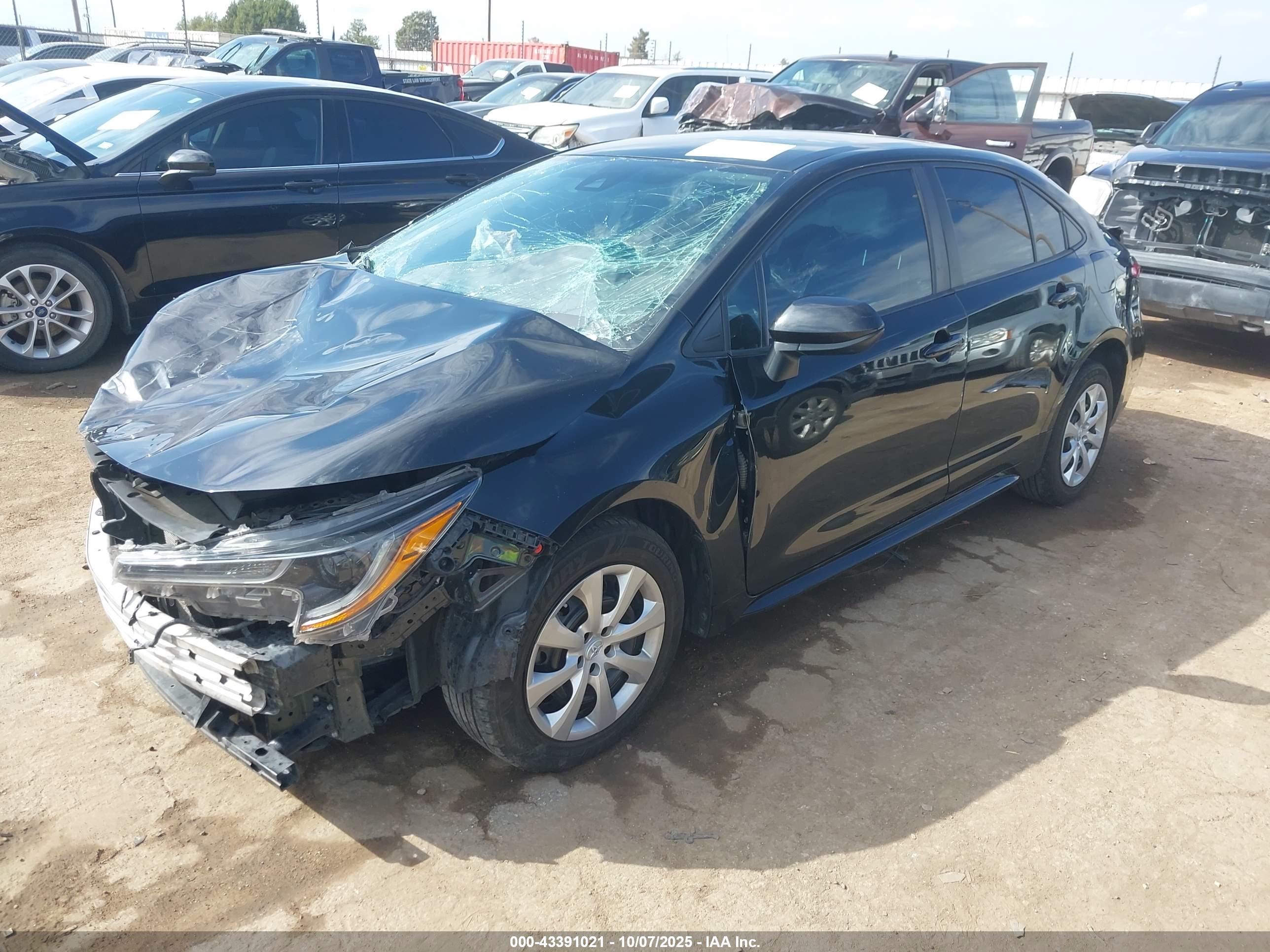 TOYOTA COROLLA image 2