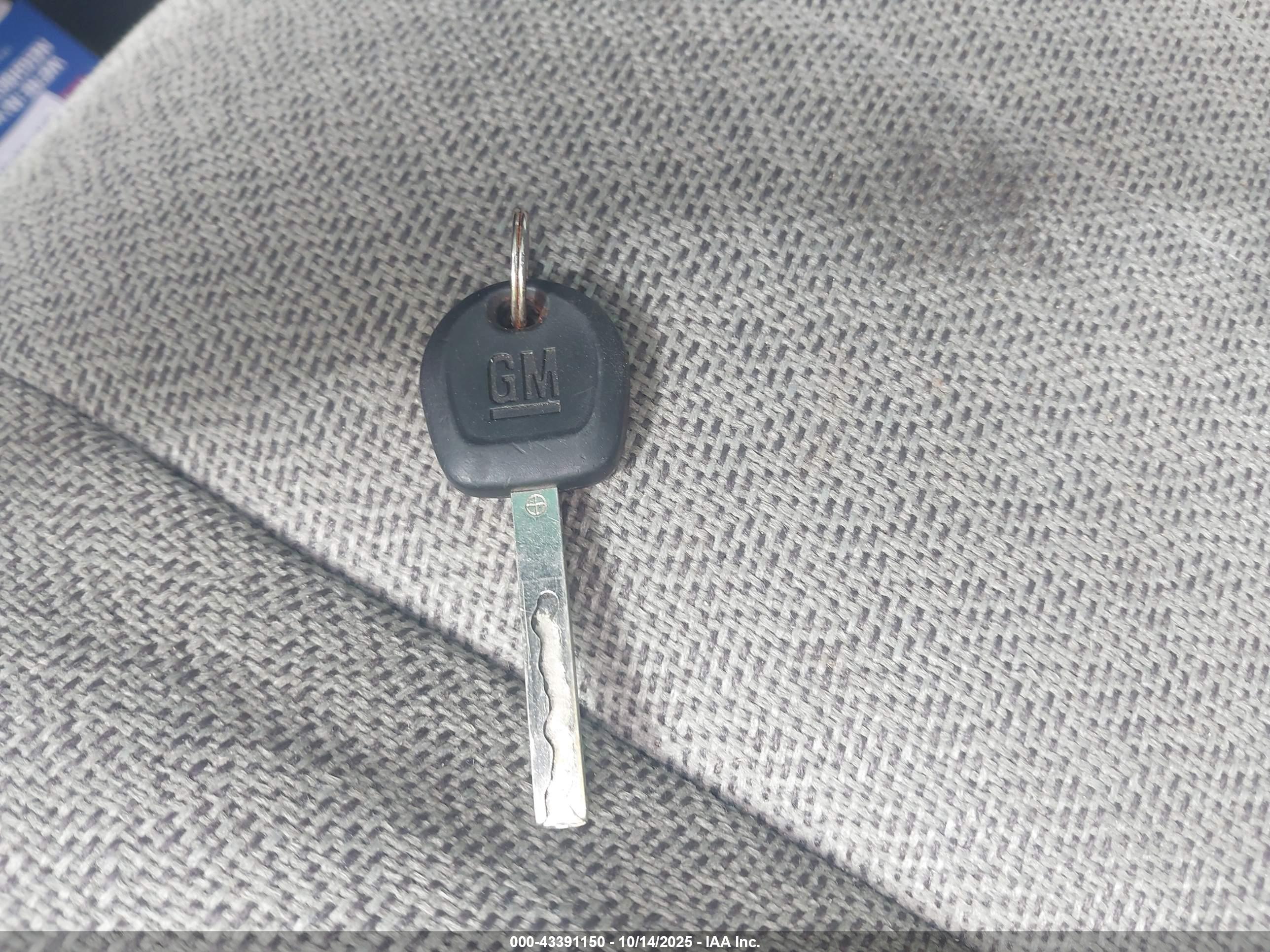 CHEVROLET EXPRESS image 11