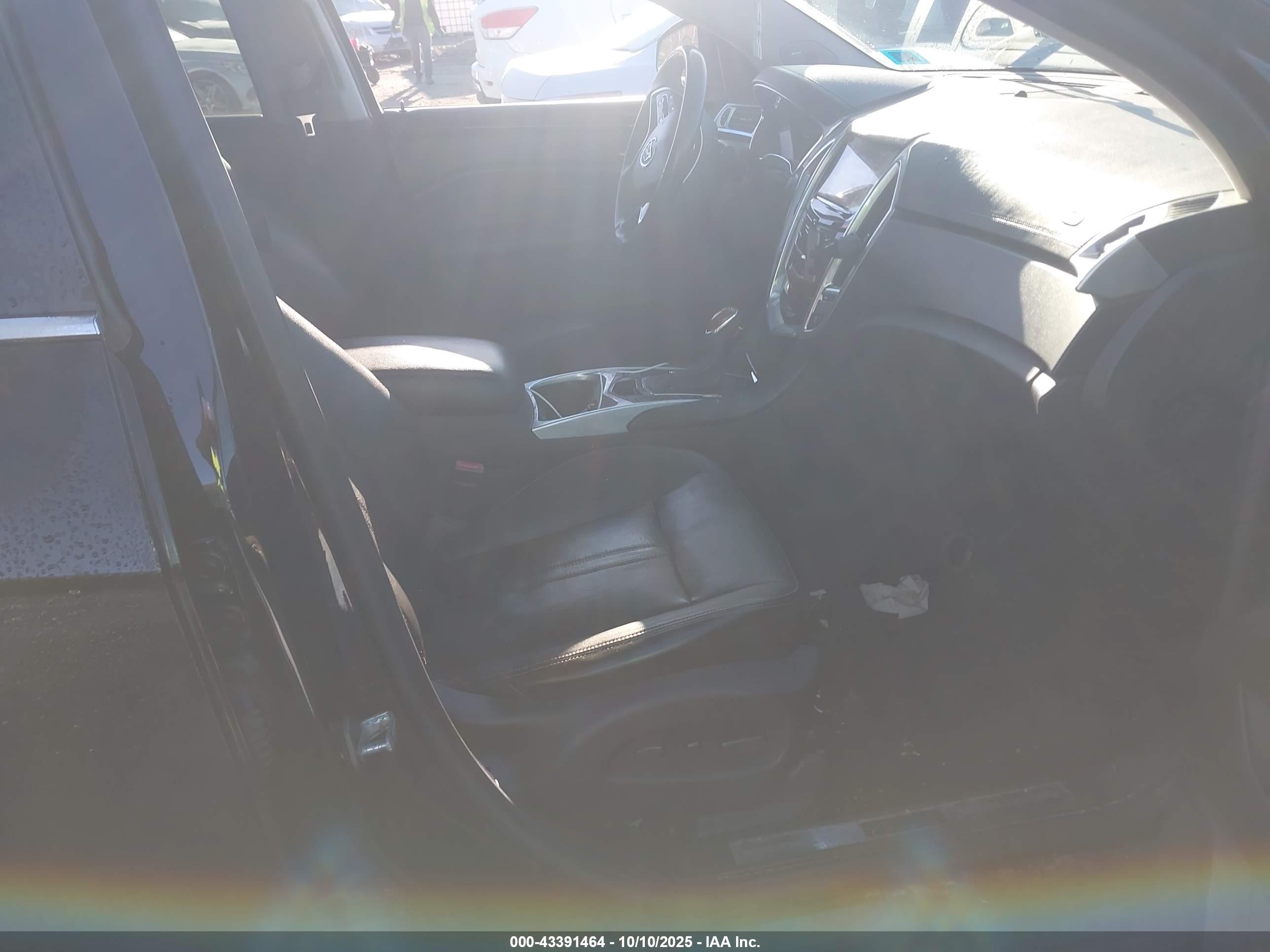 CADILLAC SRX image 5