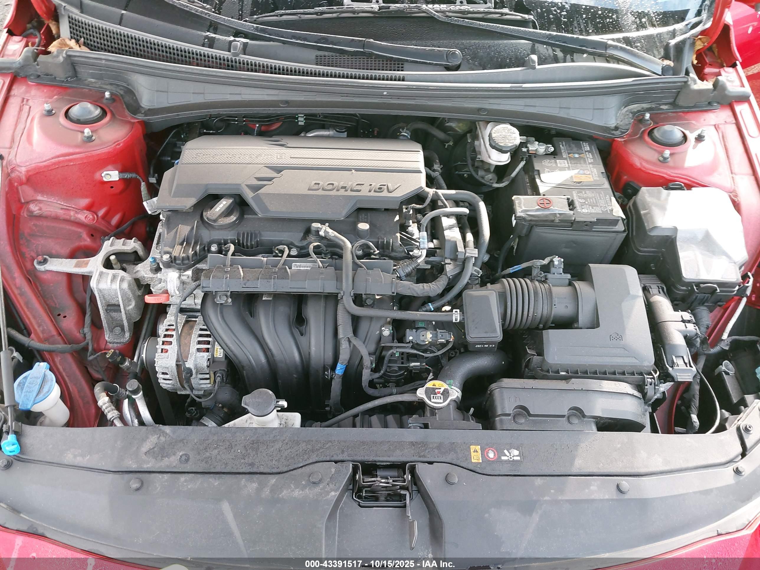 HYUNDAI ELANTRA image 10