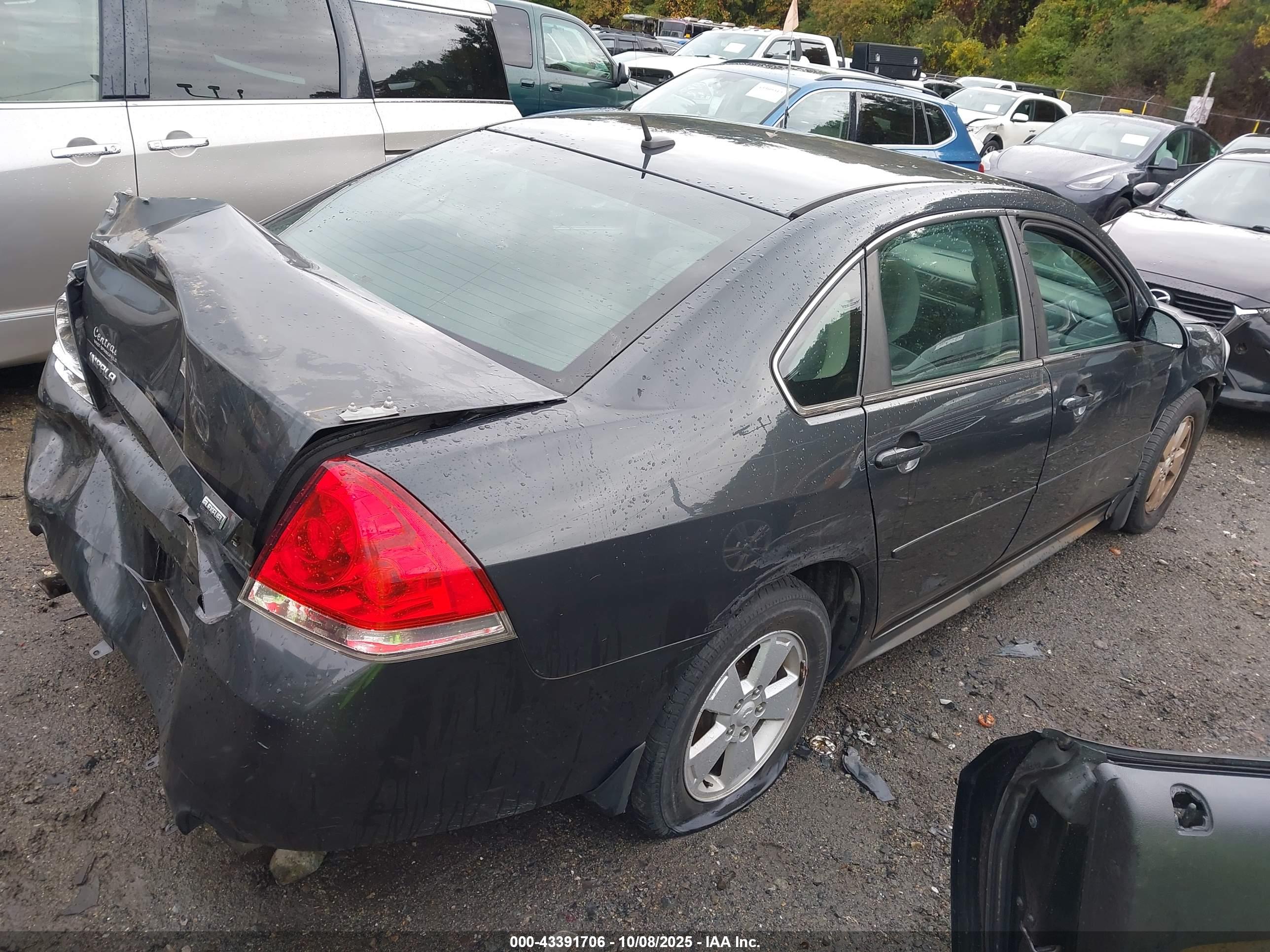 CHEVROLET IMPALA image 4