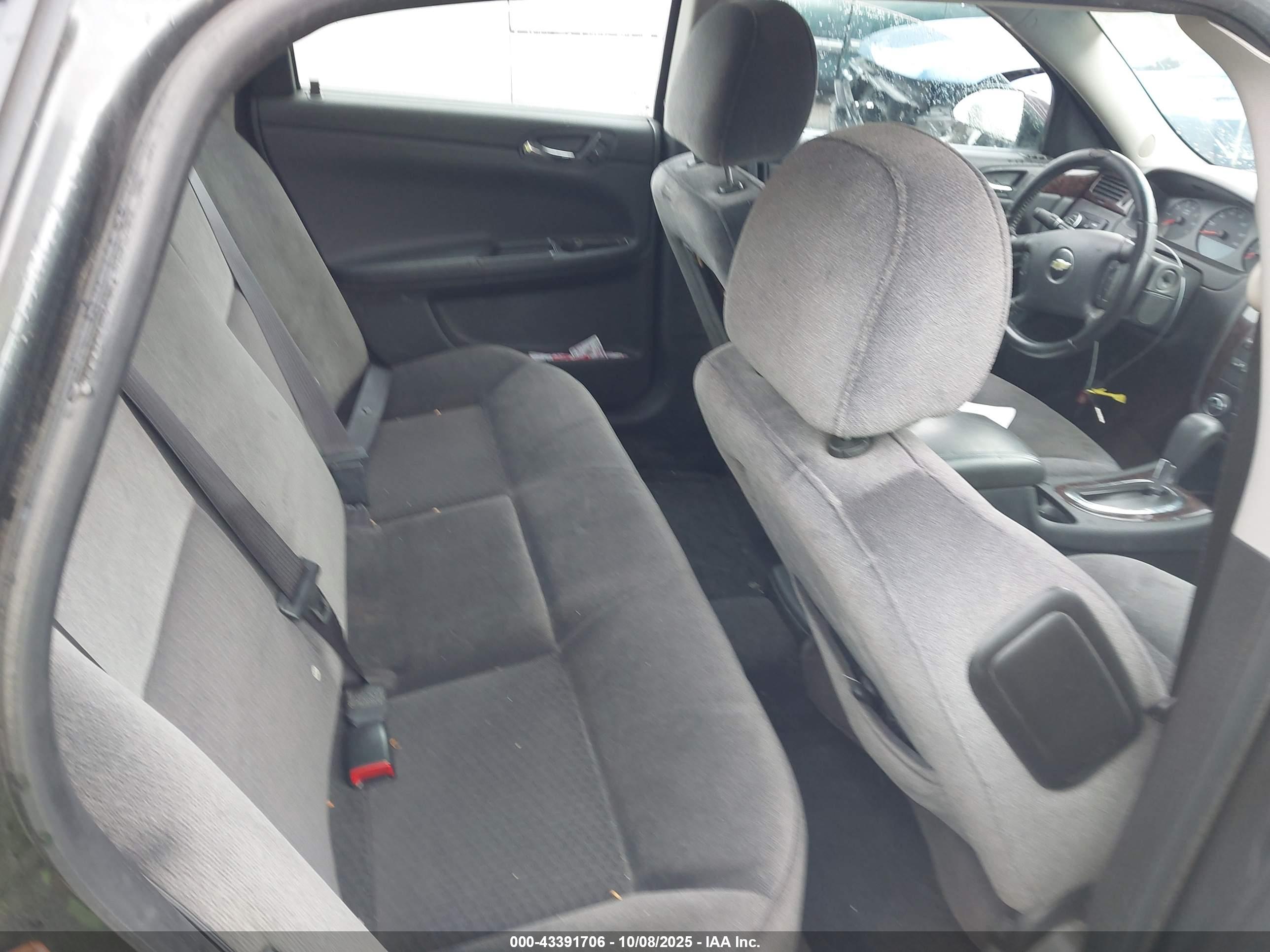 CHEVROLET IMPALA image 8