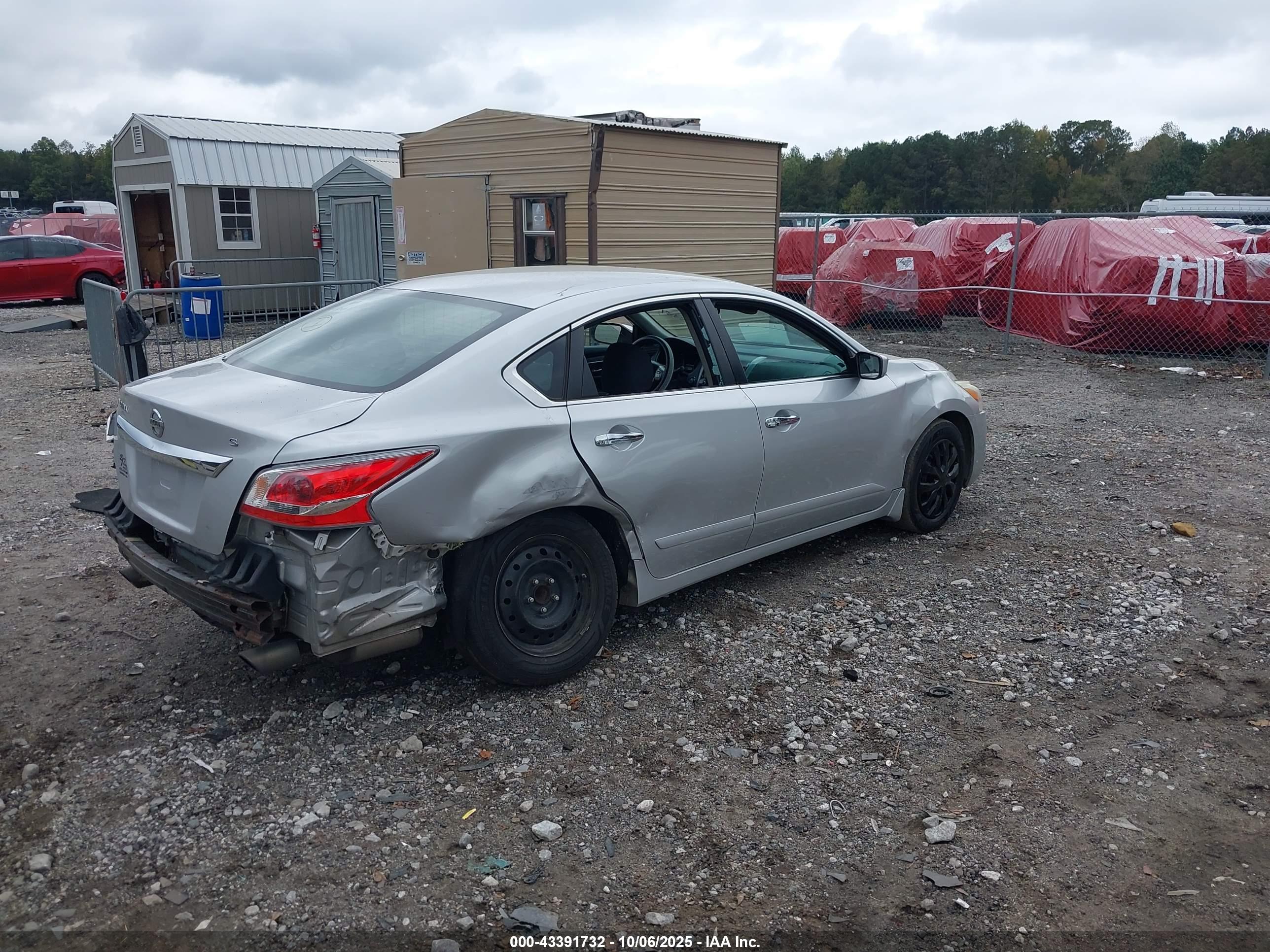 NISSAN ALTIMA image 4