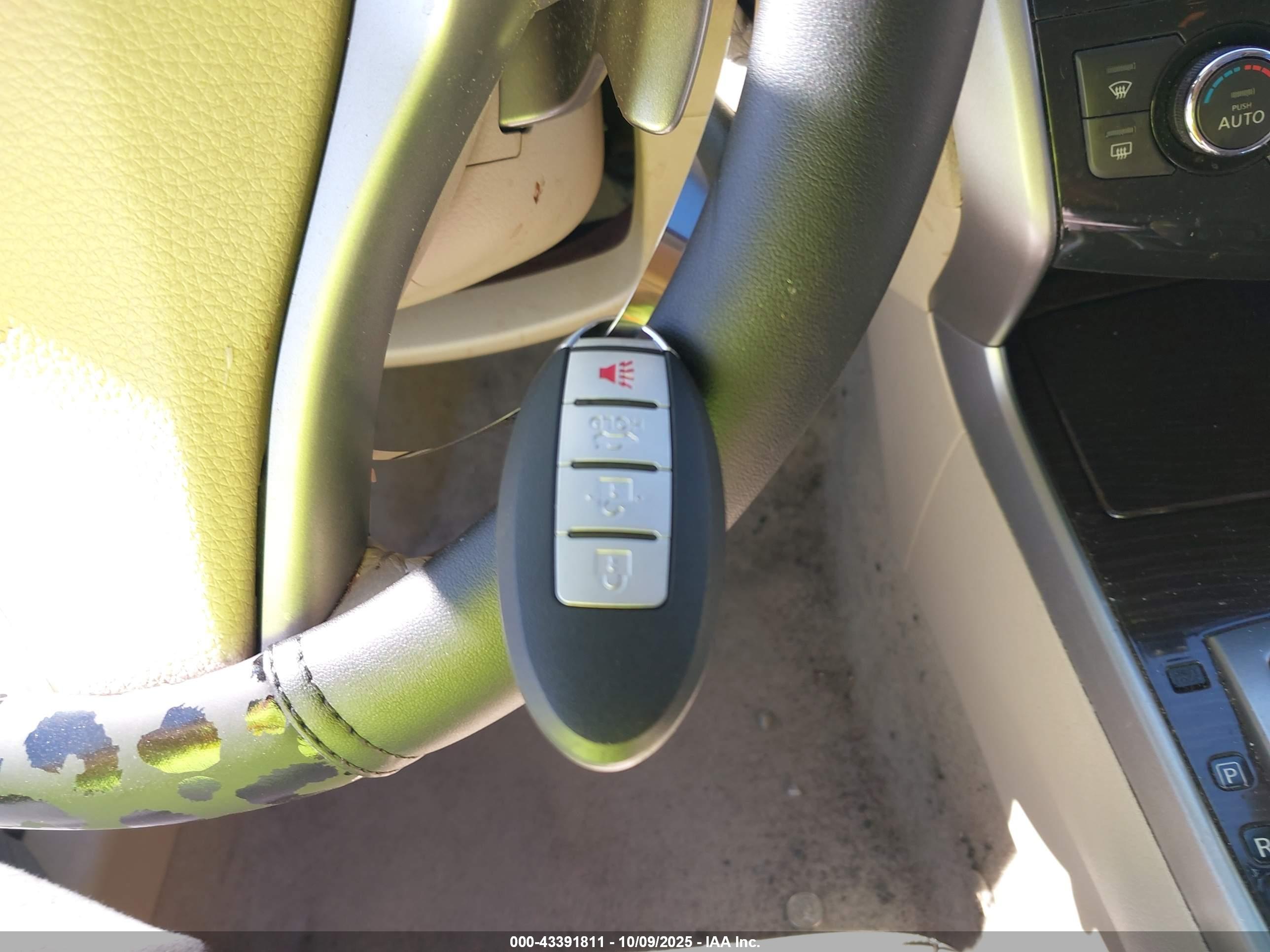 NISSAN ALTIMA image 11