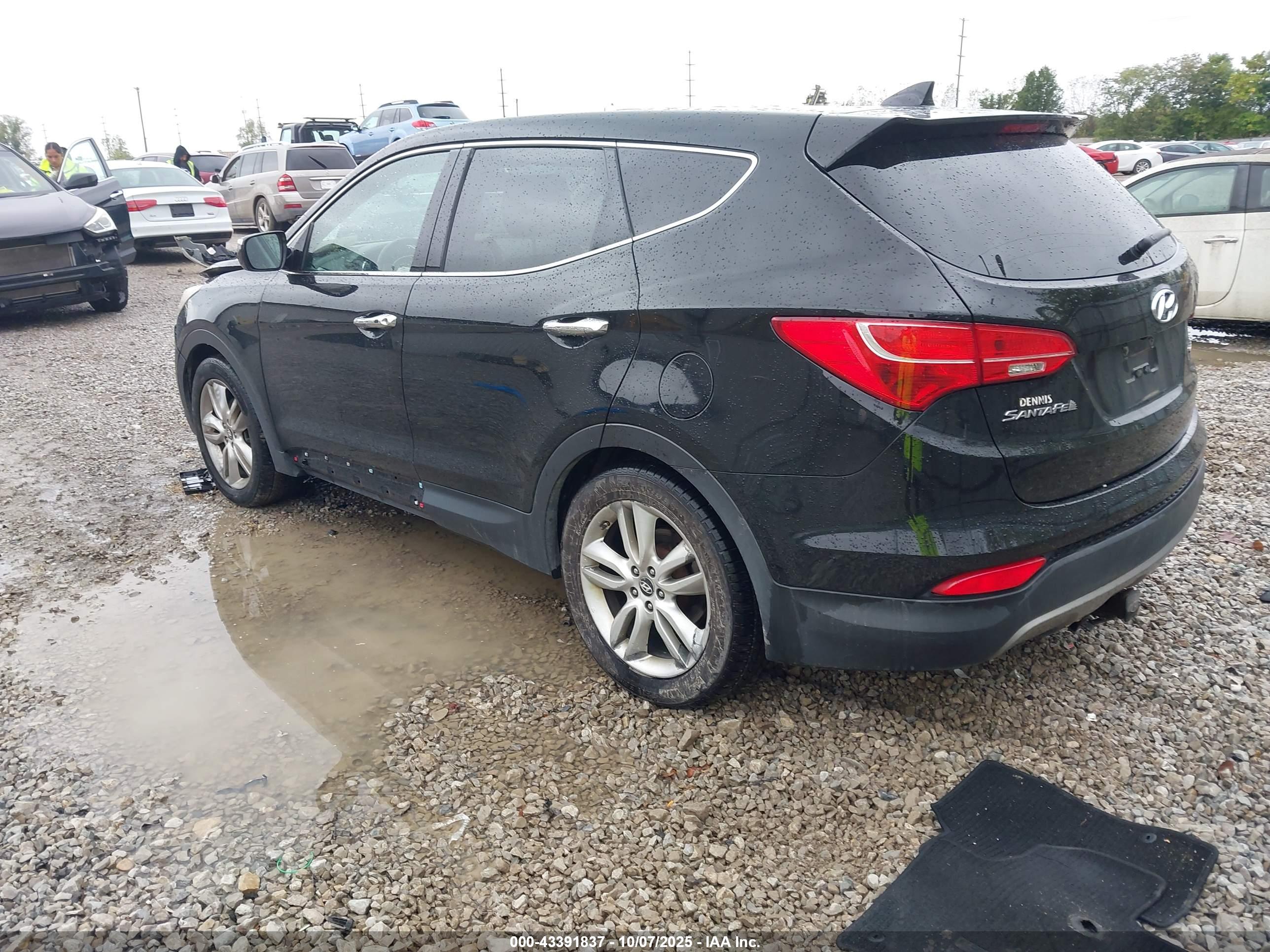 HYUNDAI SANTA image 3