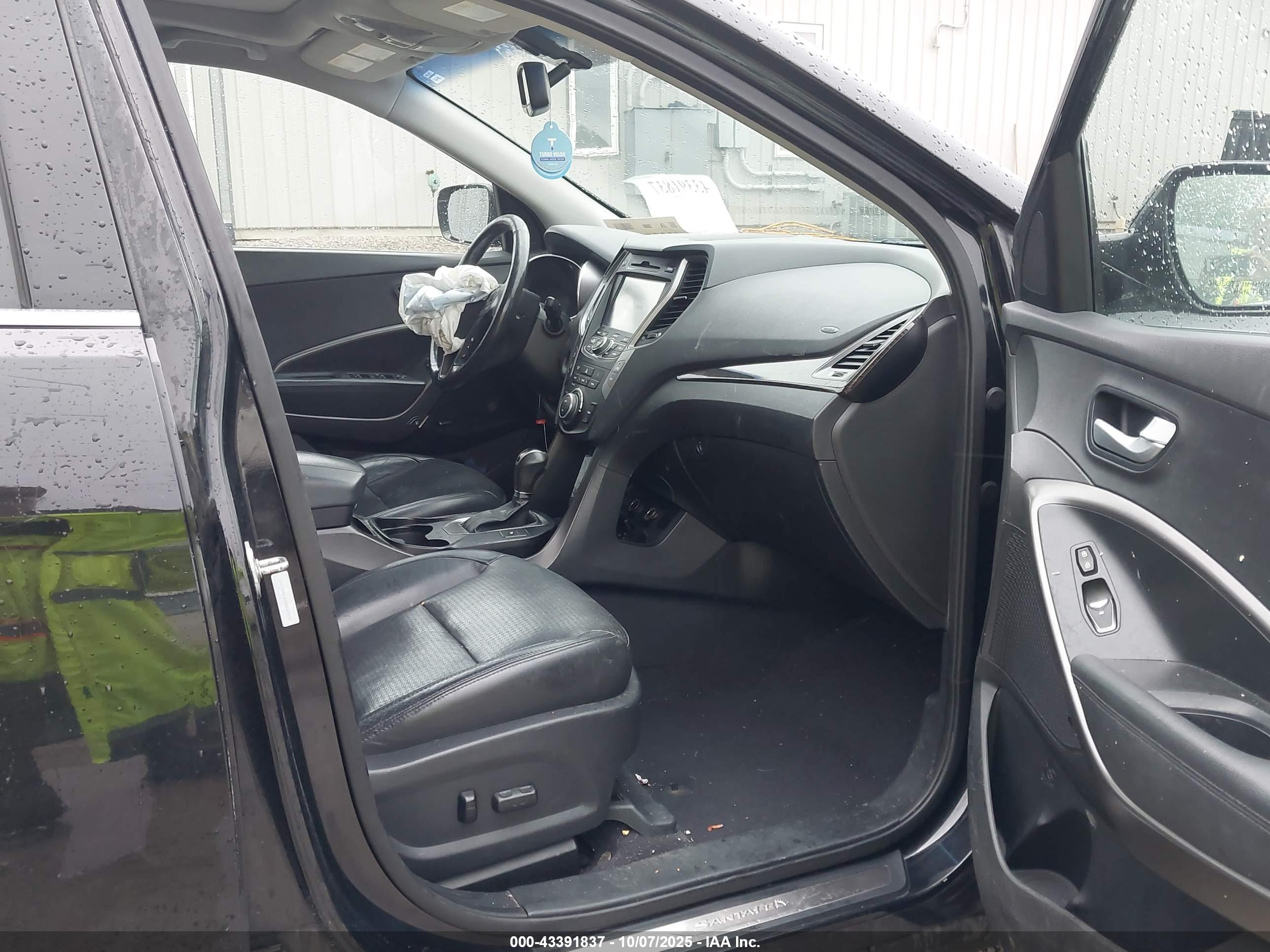 HYUNDAI SANTA image 5