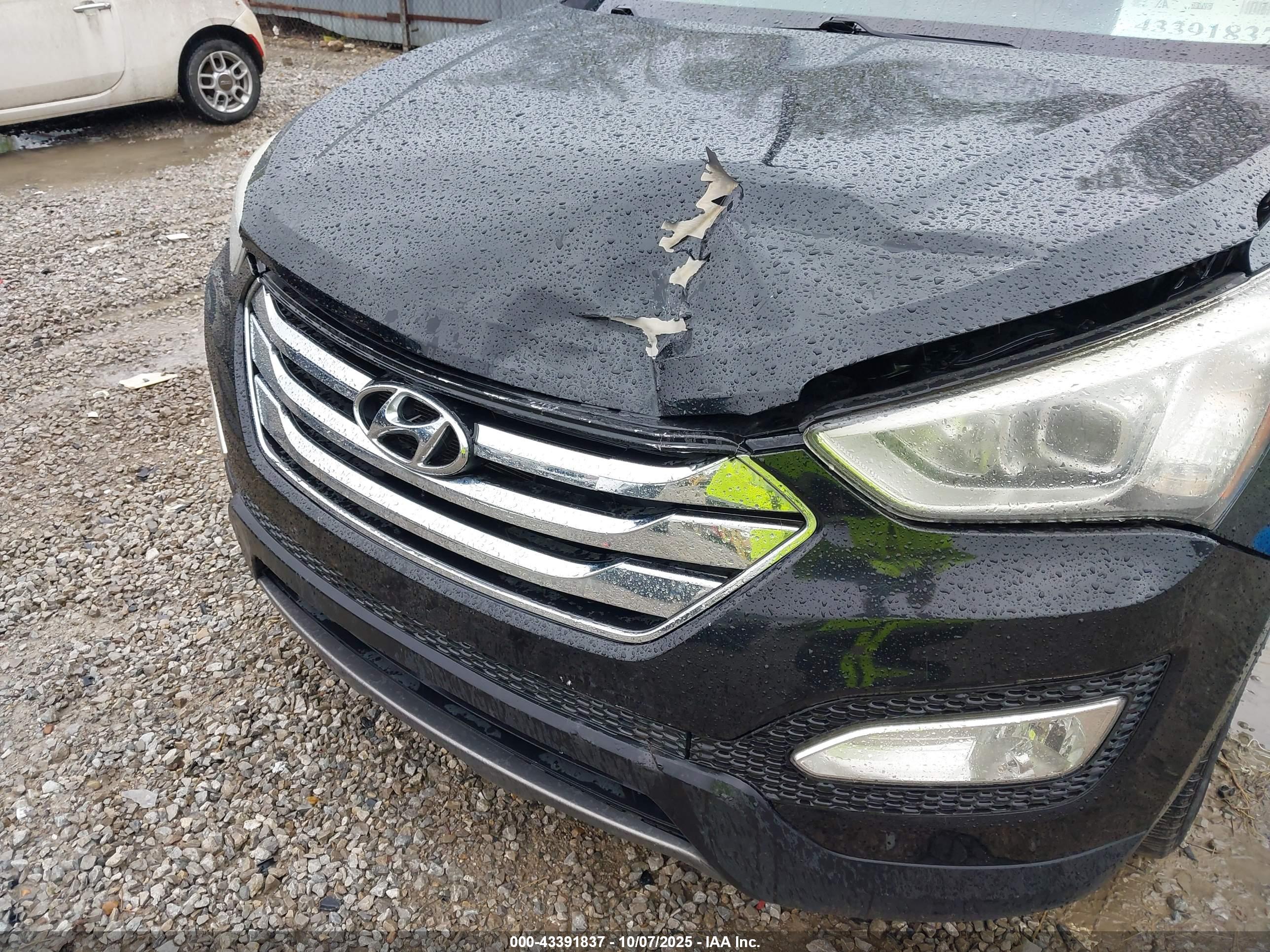 HYUNDAI SANTA image 6