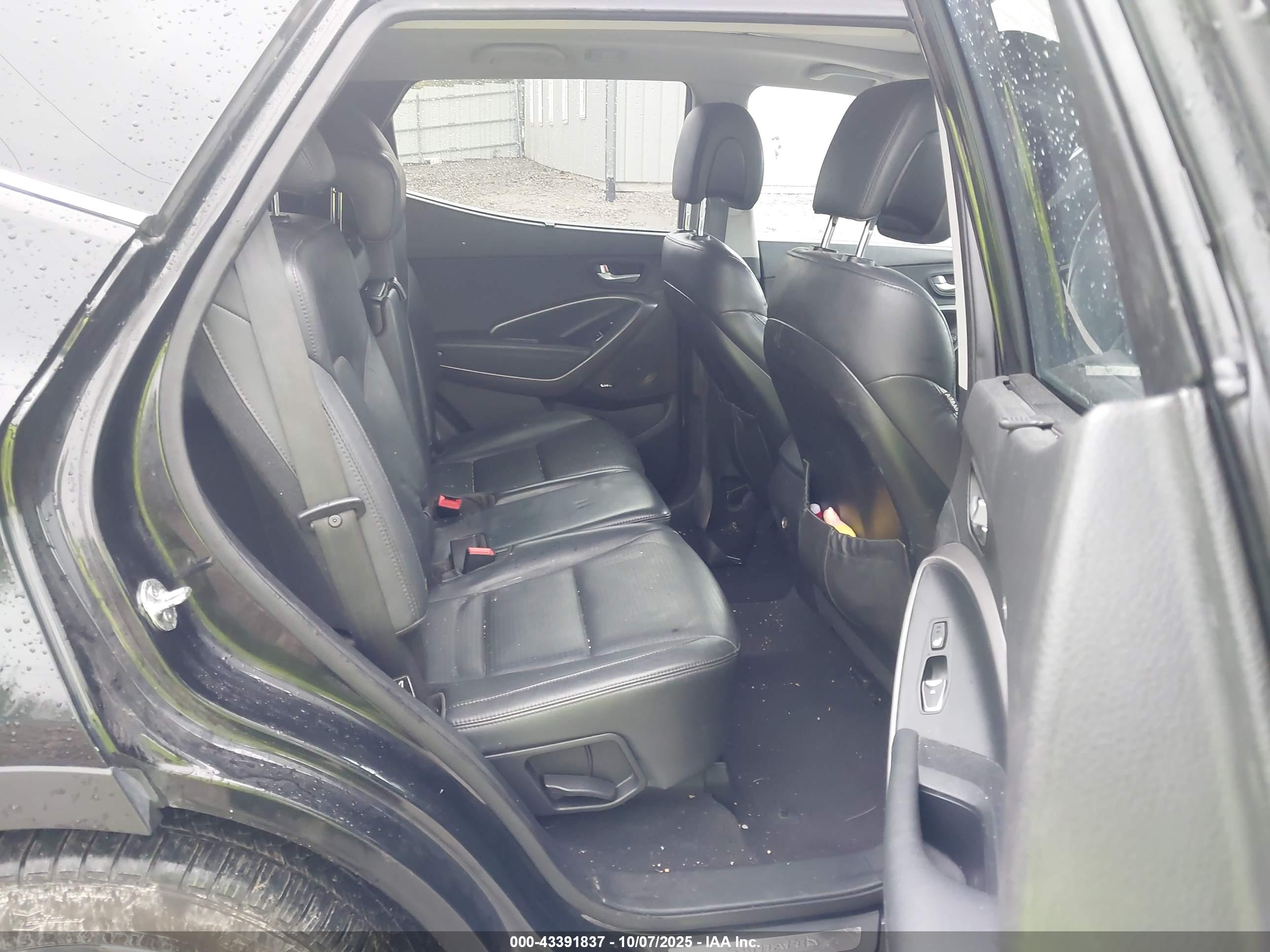 HYUNDAI SANTA image 8