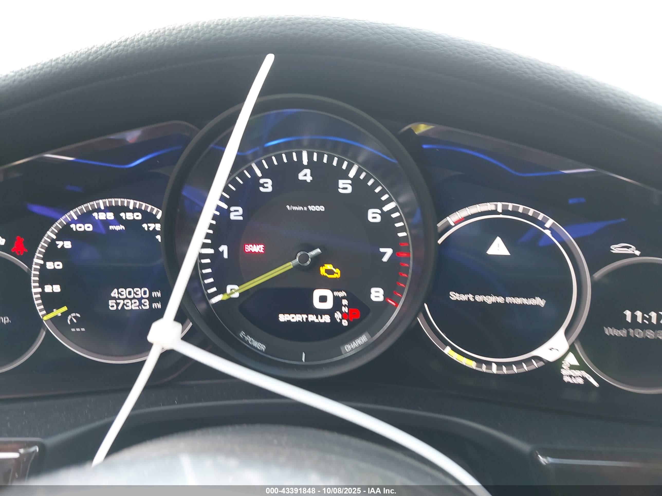 PORSCHE PANAMERA image 7