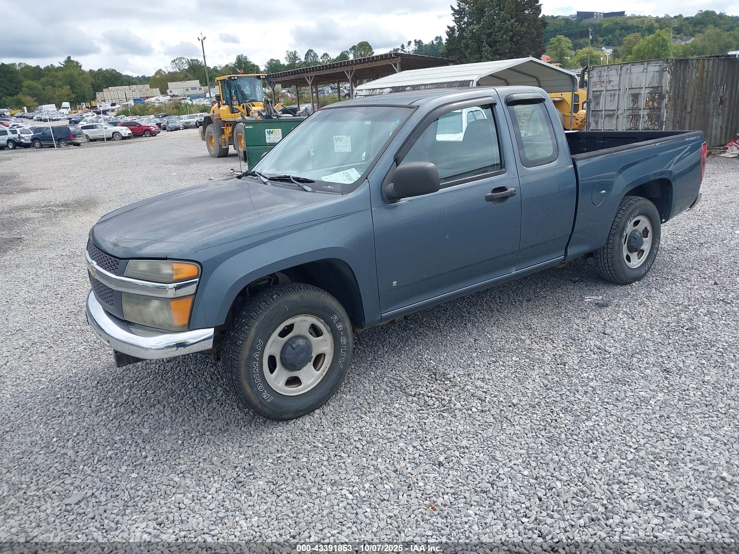 CHEVROLET COLORADO image 2