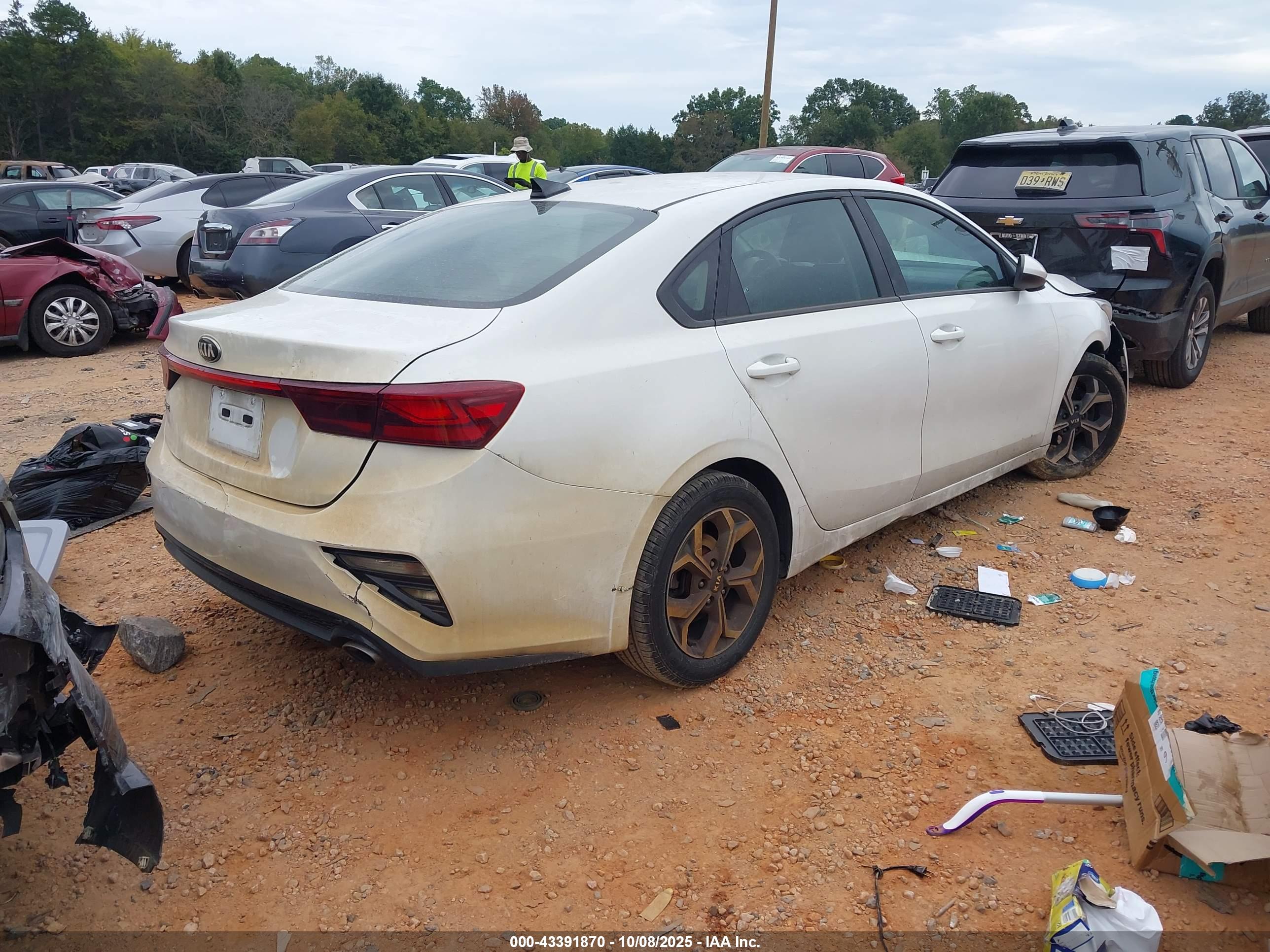 KIA FORTE image 4