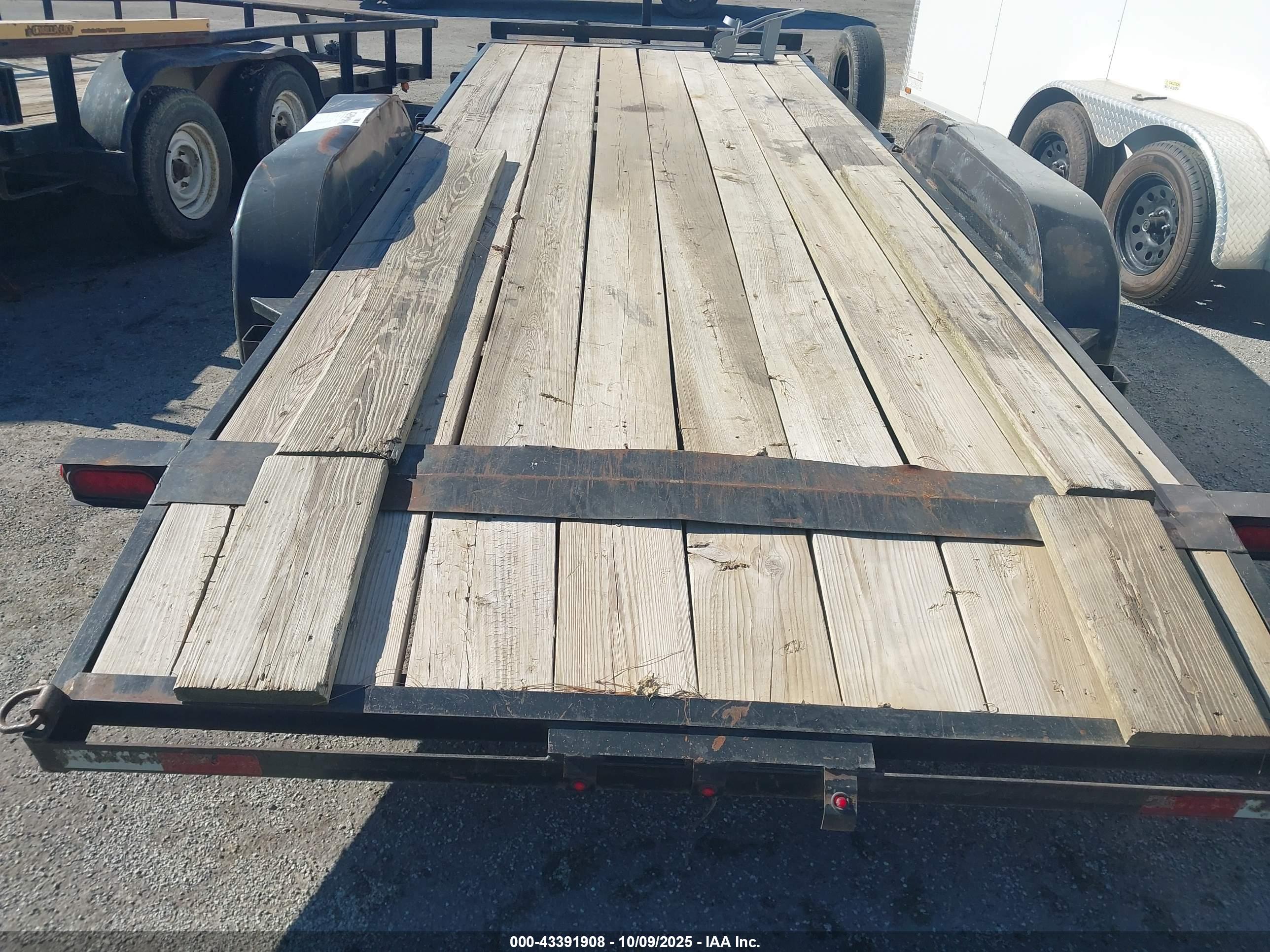 FLATBED TRAILER image 8