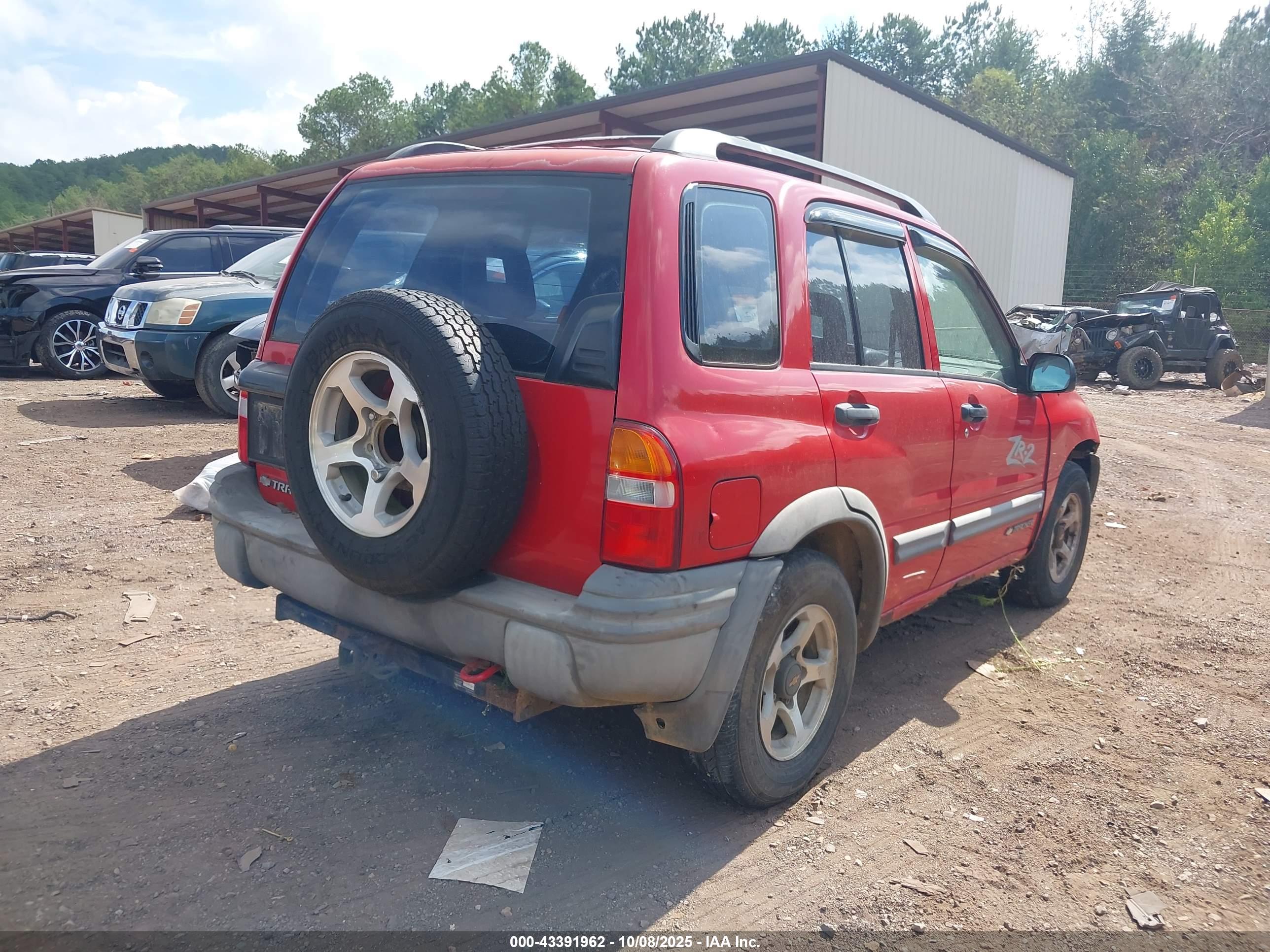 CHEVROLET TRACKER image 4