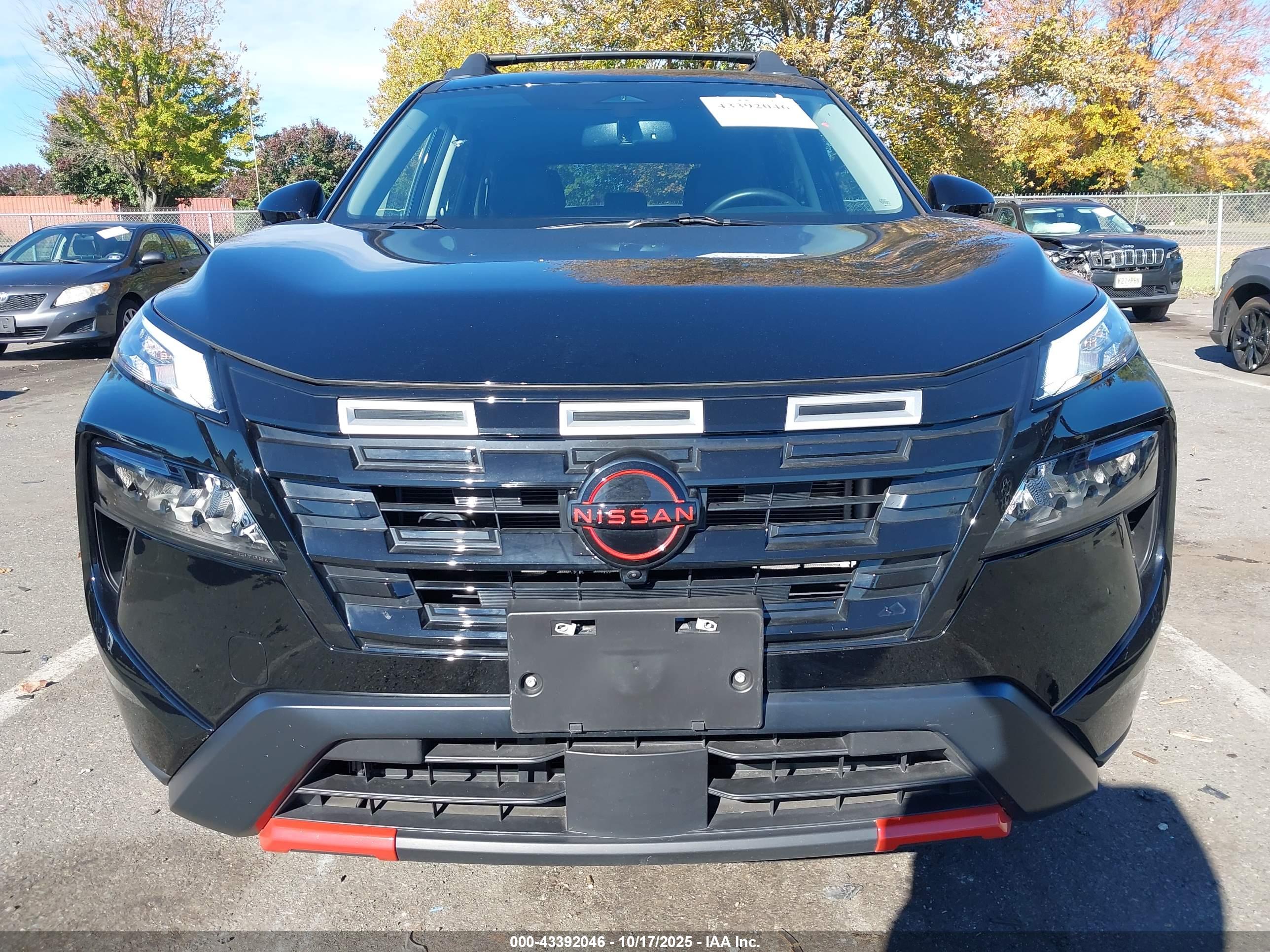 NISSAN ROGUE image 6