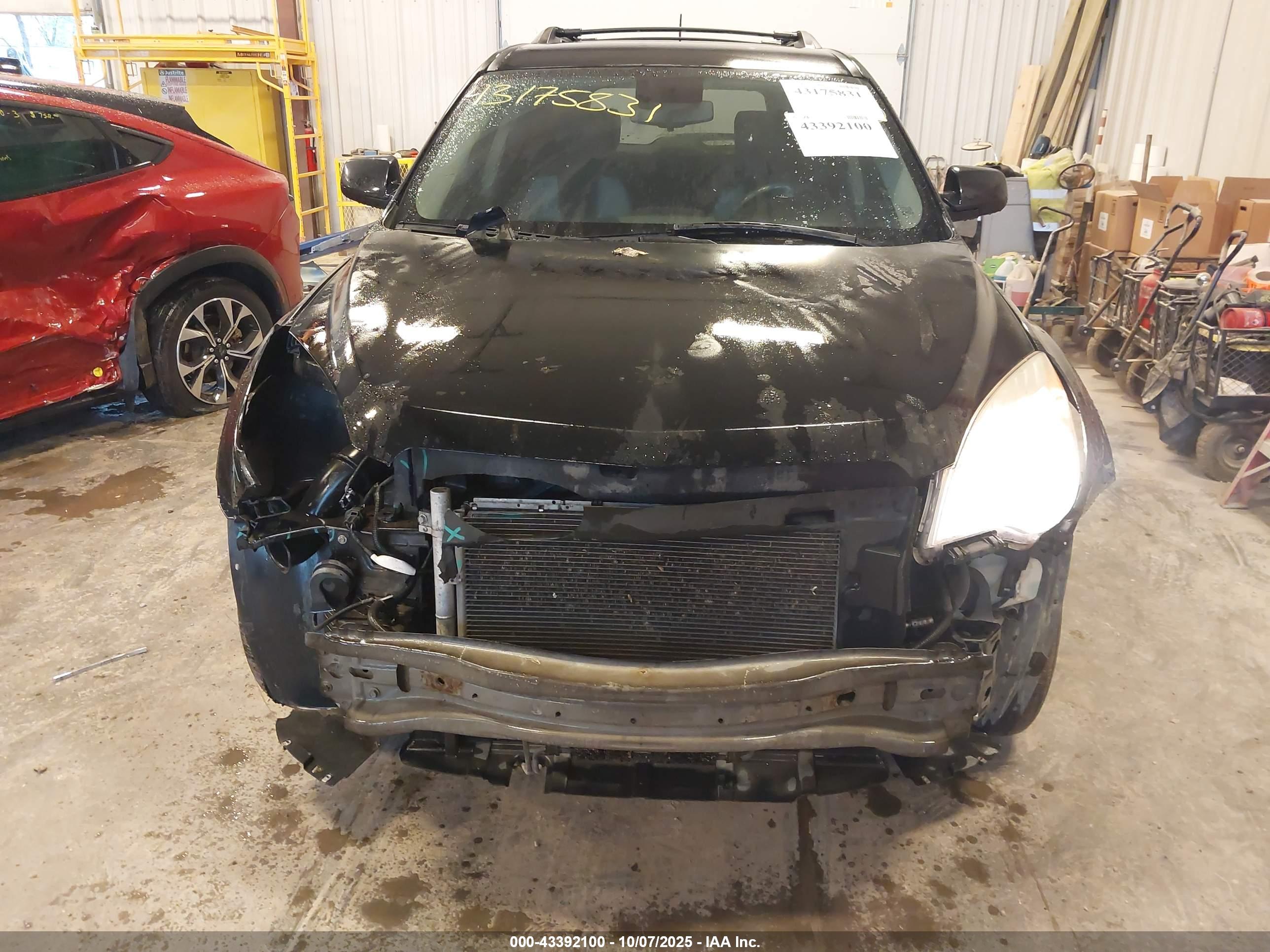 CHEVROLET EQUINOX image 6
