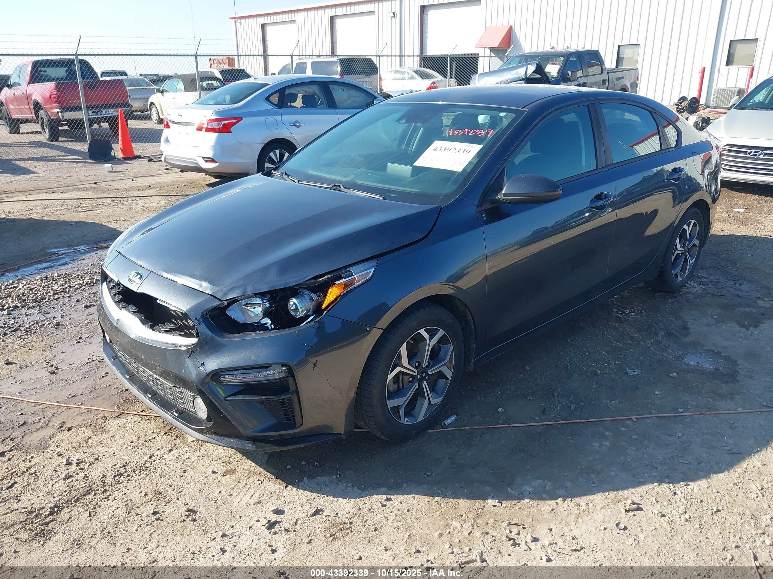 KIA FORTE image 2