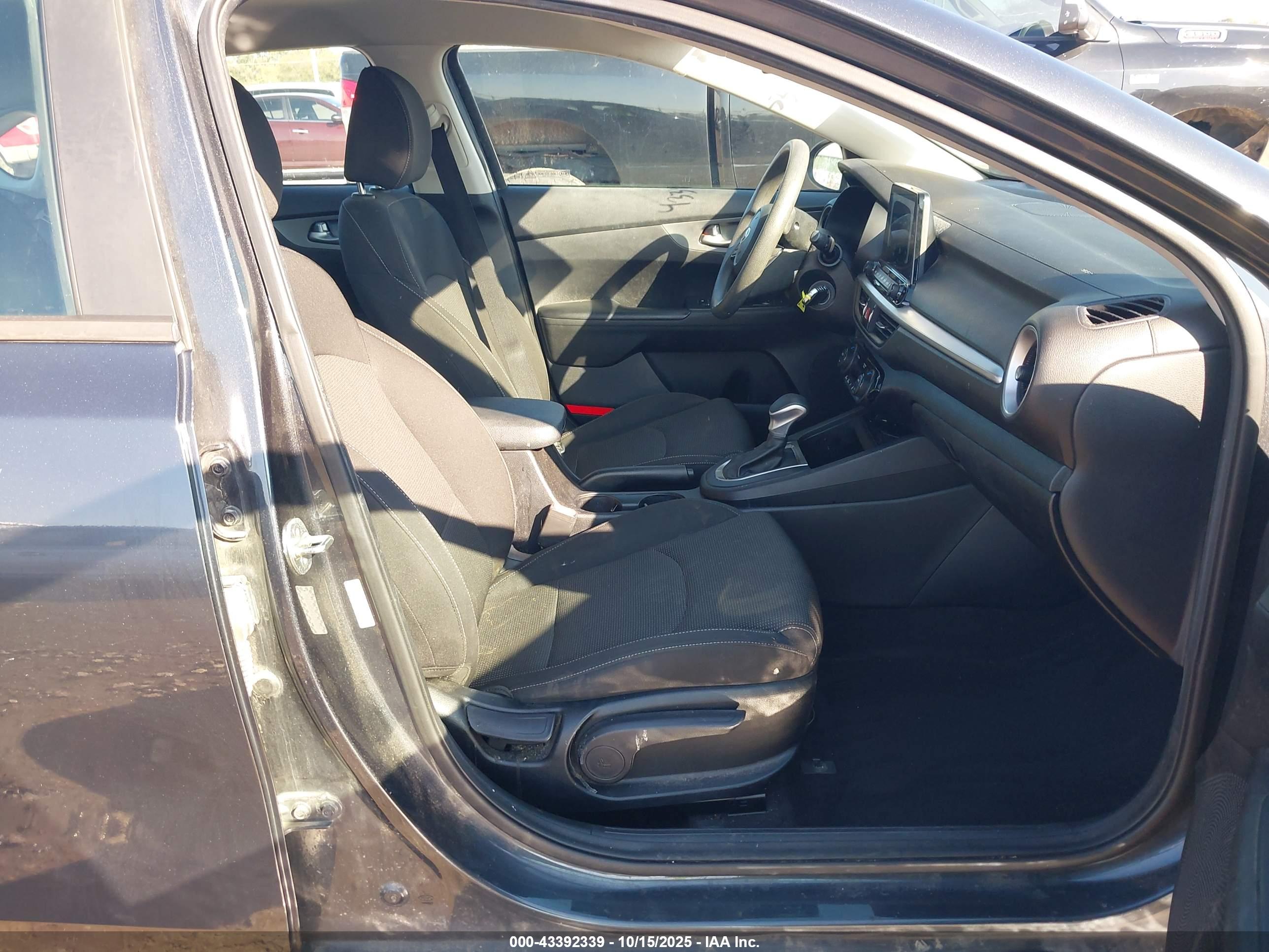 KIA FORTE image 5