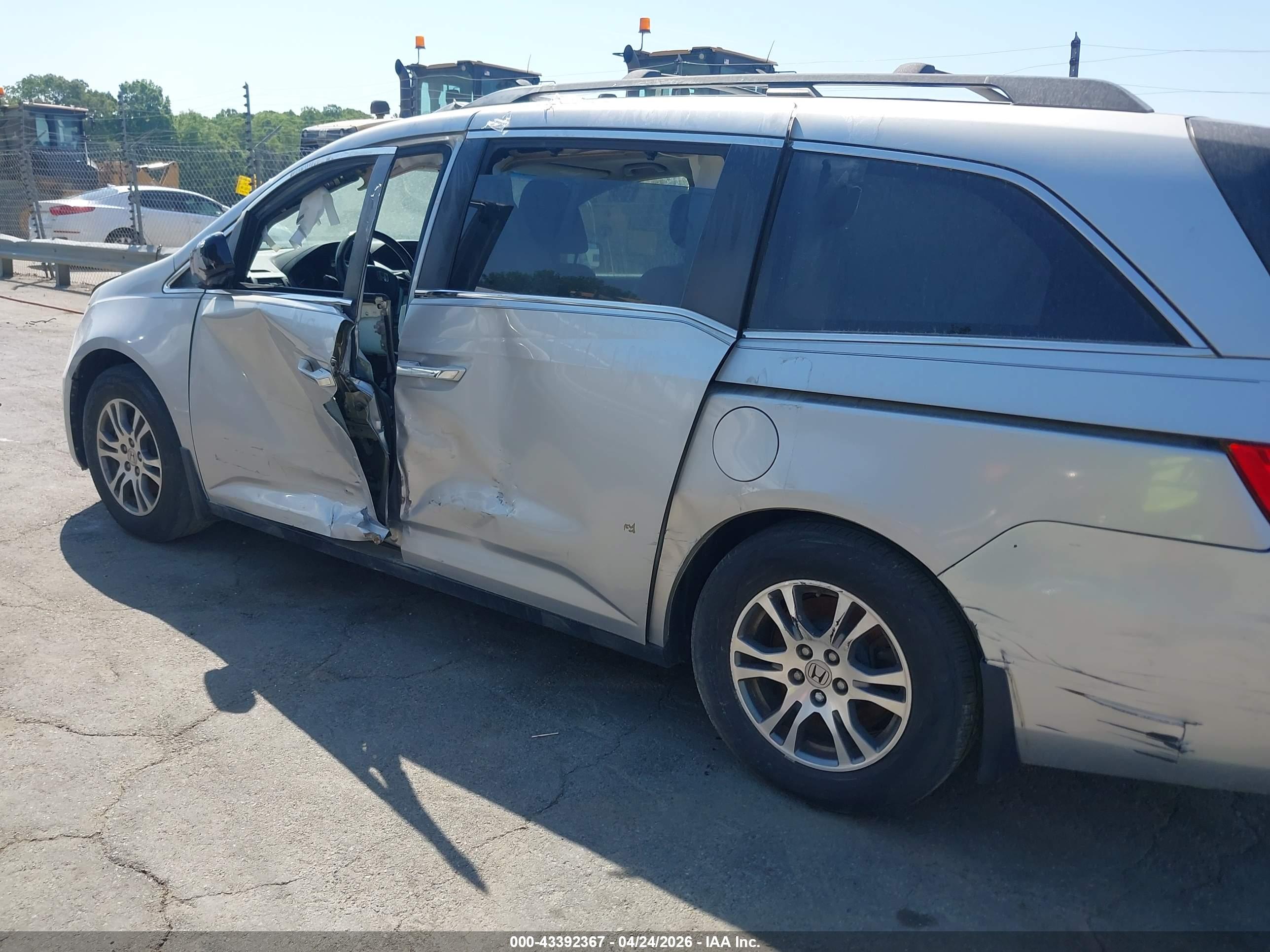 HONDA ODYSSEY image 6