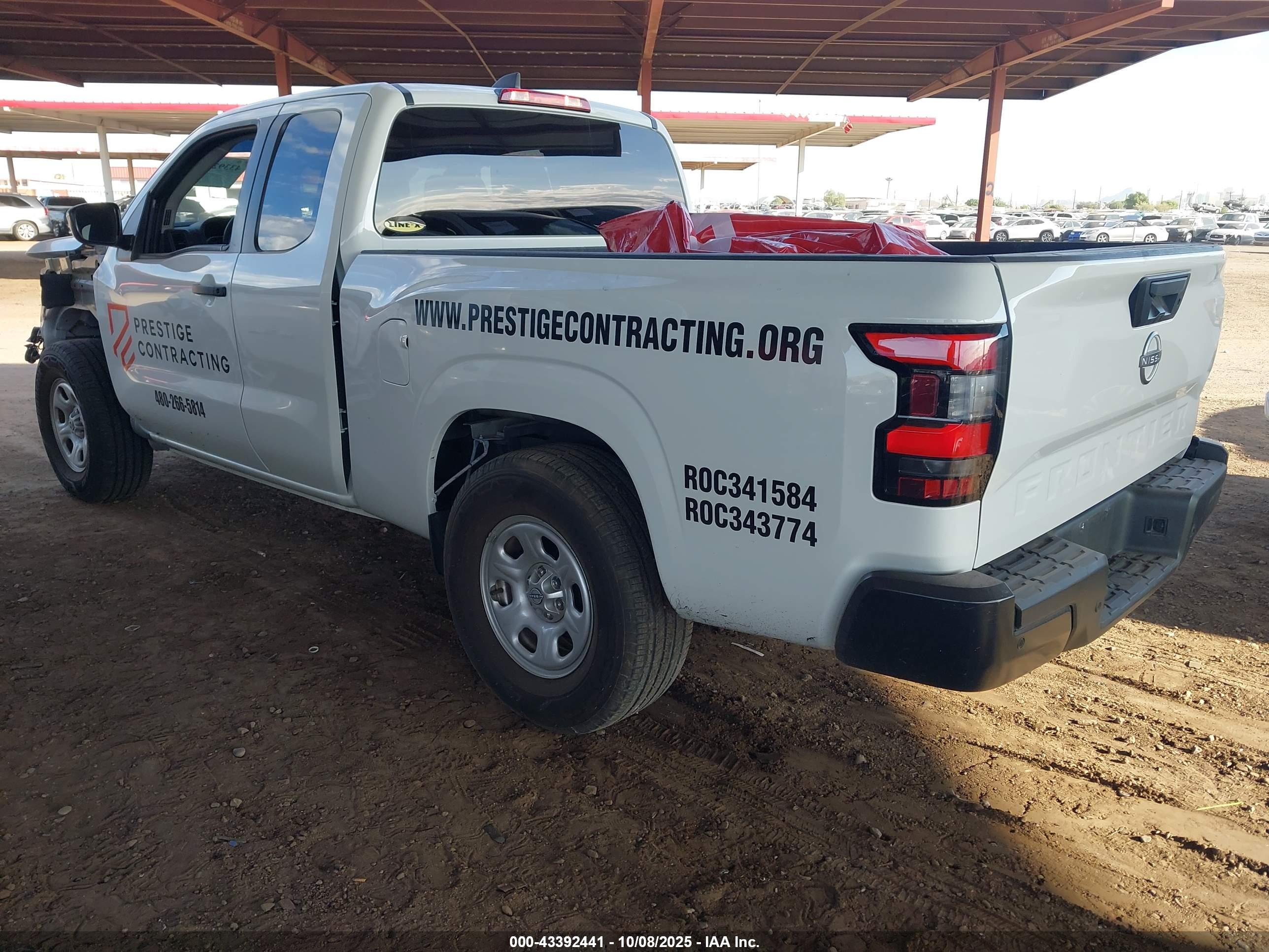 NISSAN FRONTIER image 3
