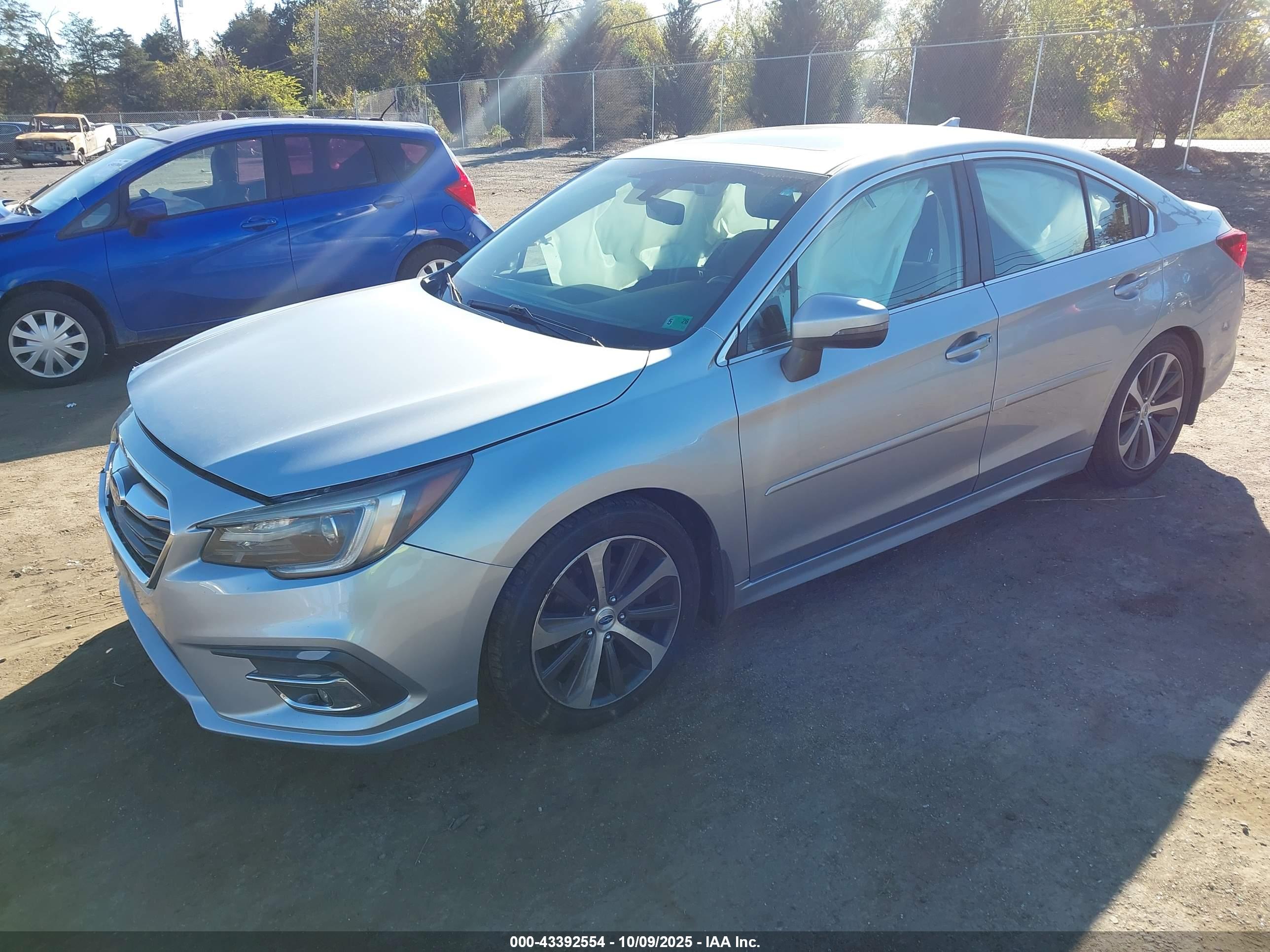 SUBARU LEGACY image 2
