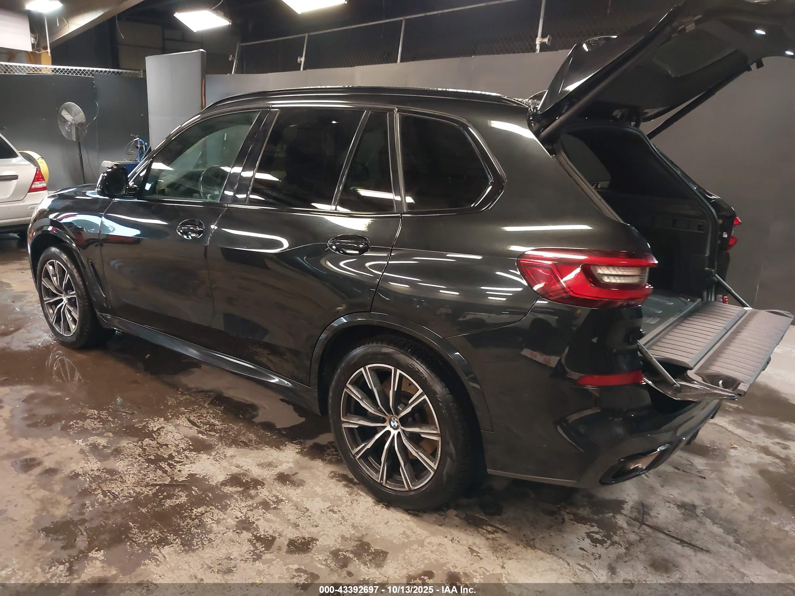 BMW X5 image 3