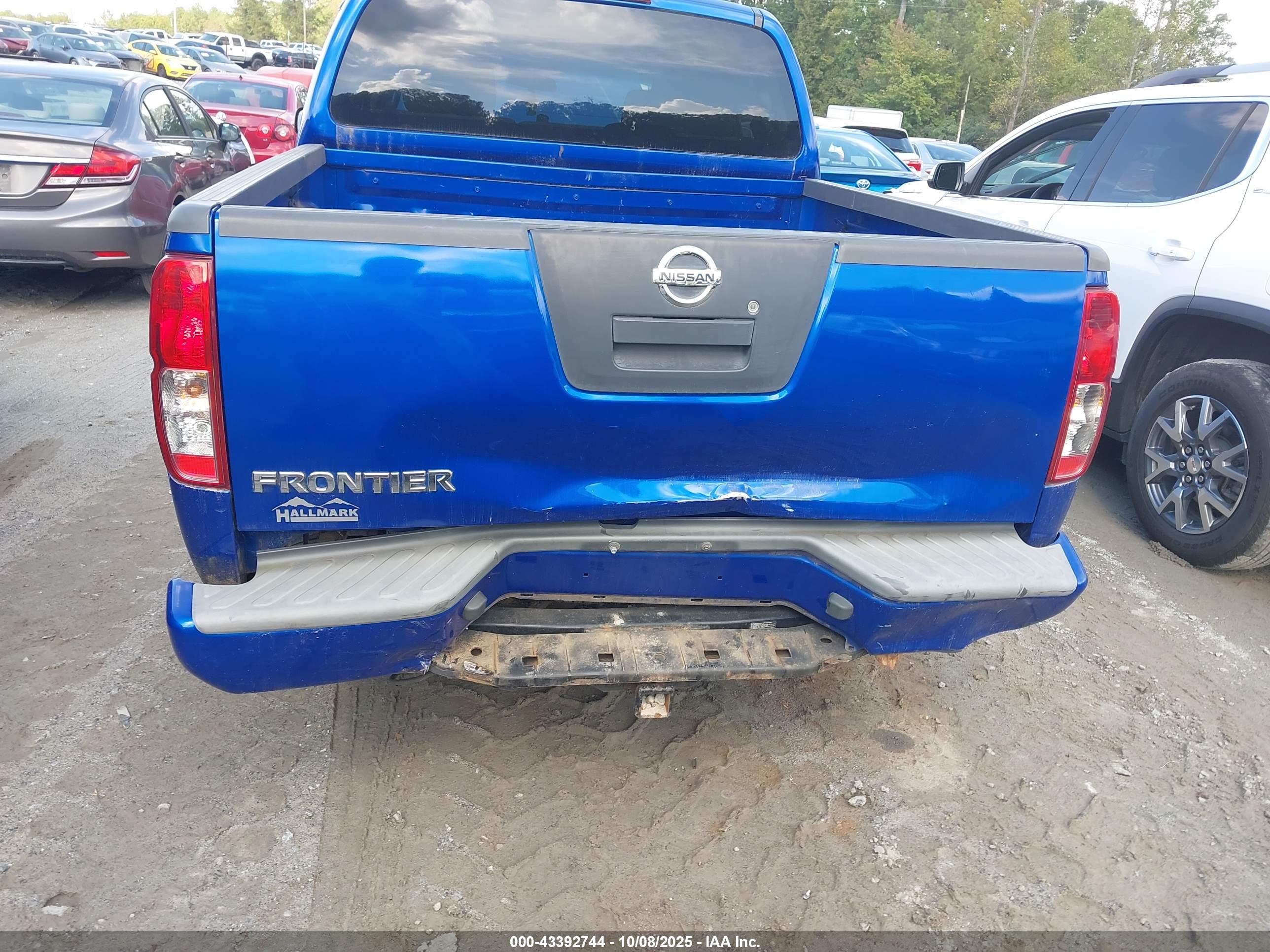 NISSAN FRONTIER image 6