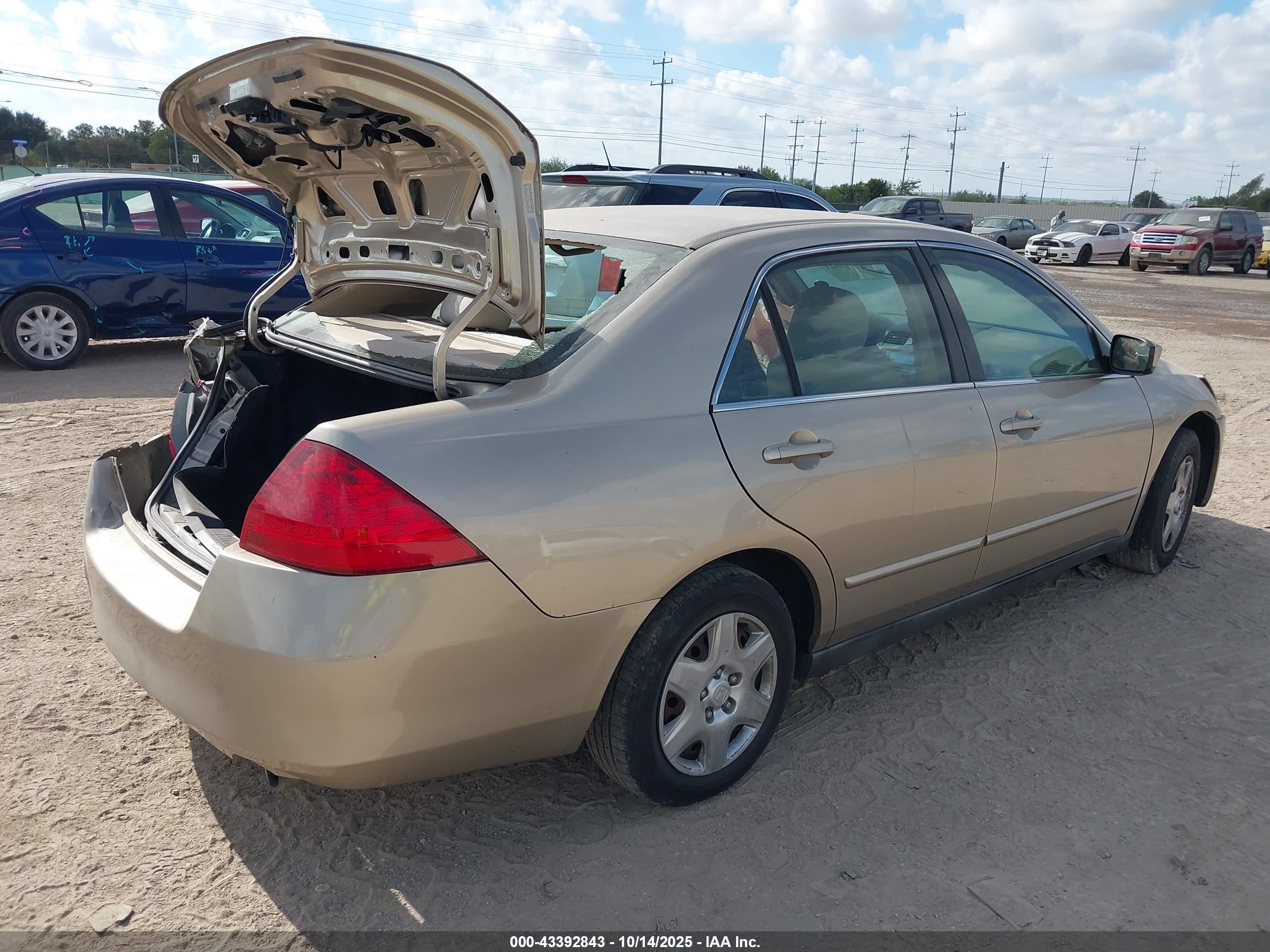 HONDA ACCORD image 4