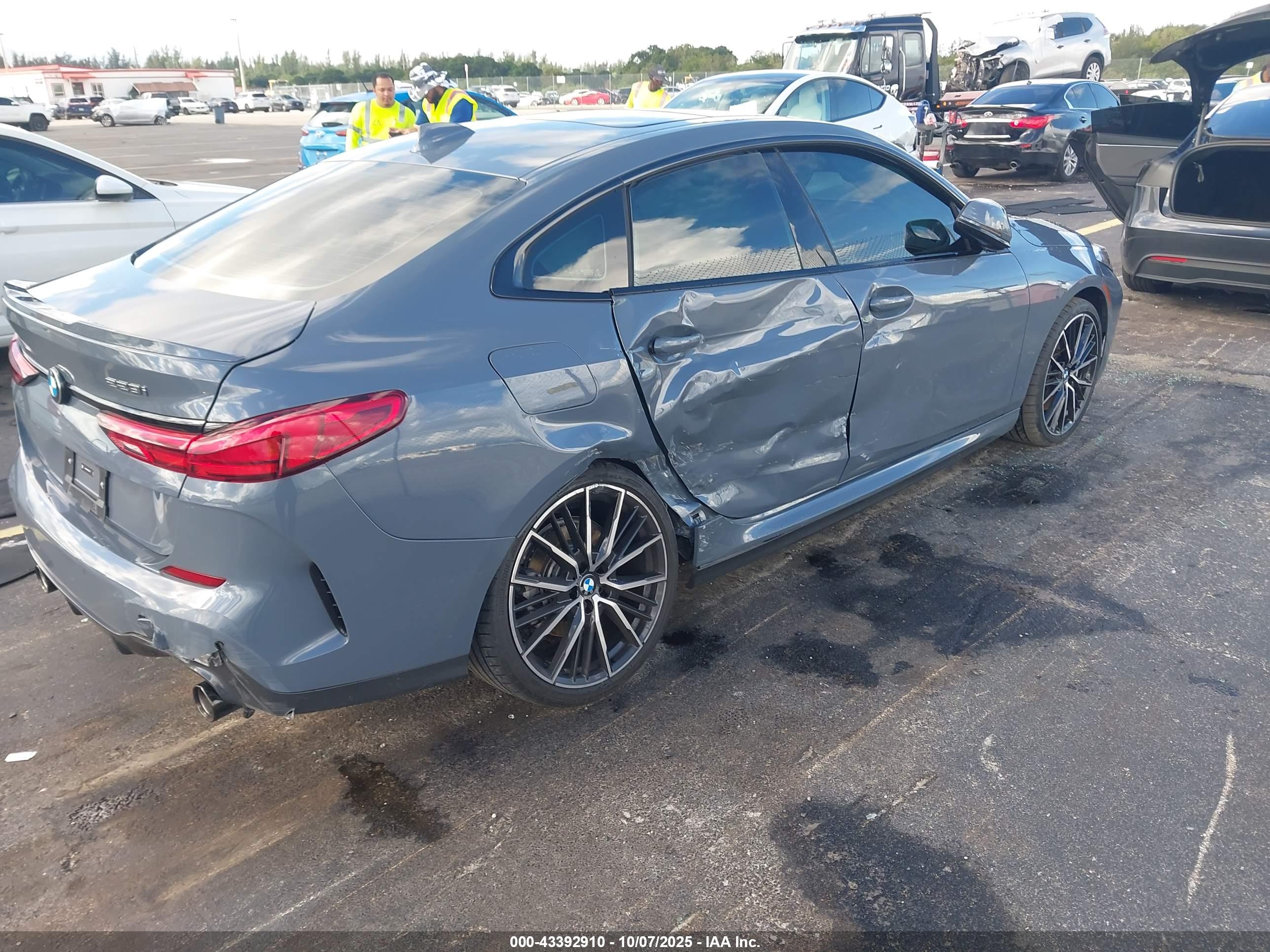 BMW 228I image 4