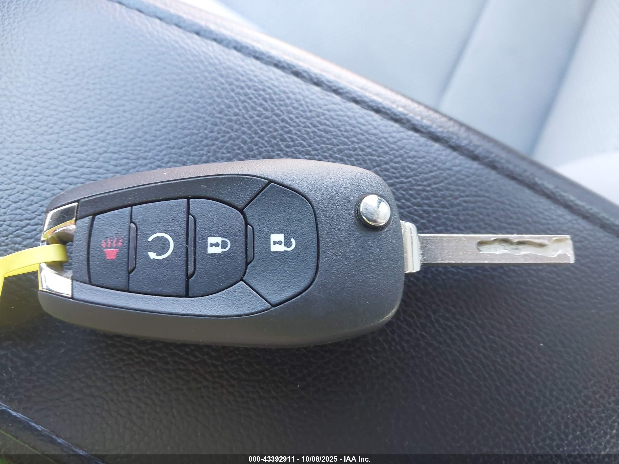 CHEVROLET CRUZE image 11