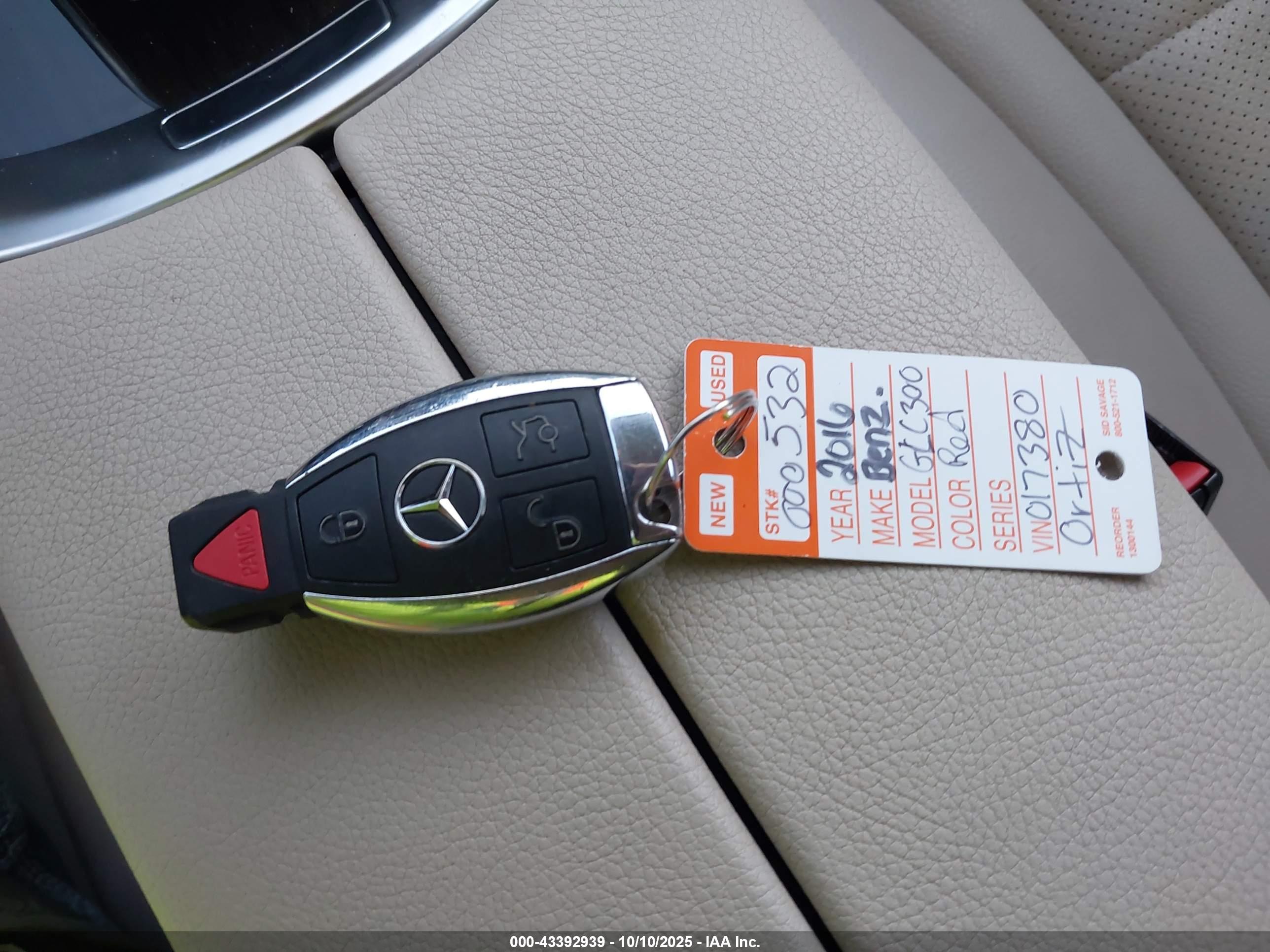MERCEDES-BENZ GLC image 11
