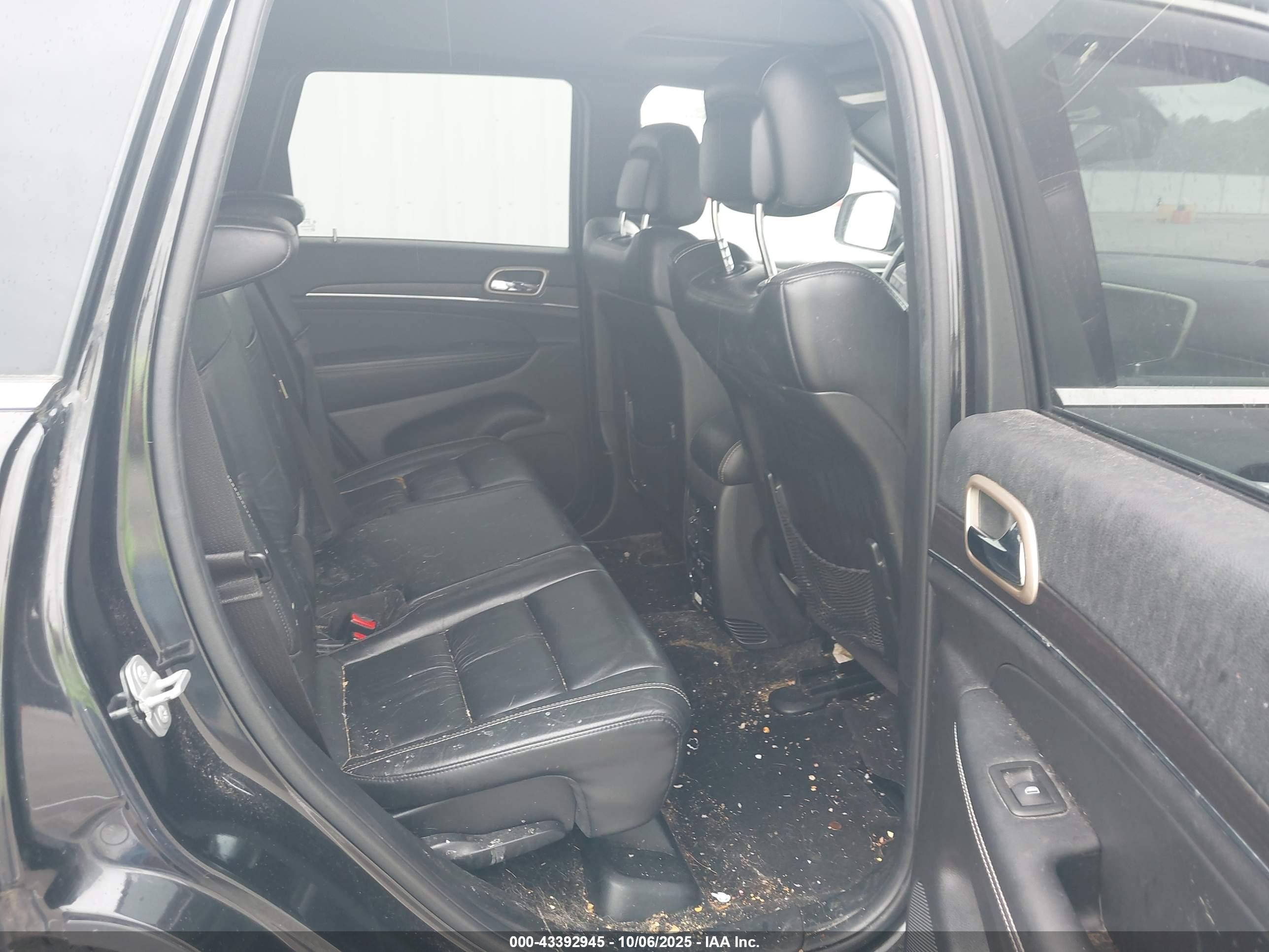 JEEP GRAND image 8