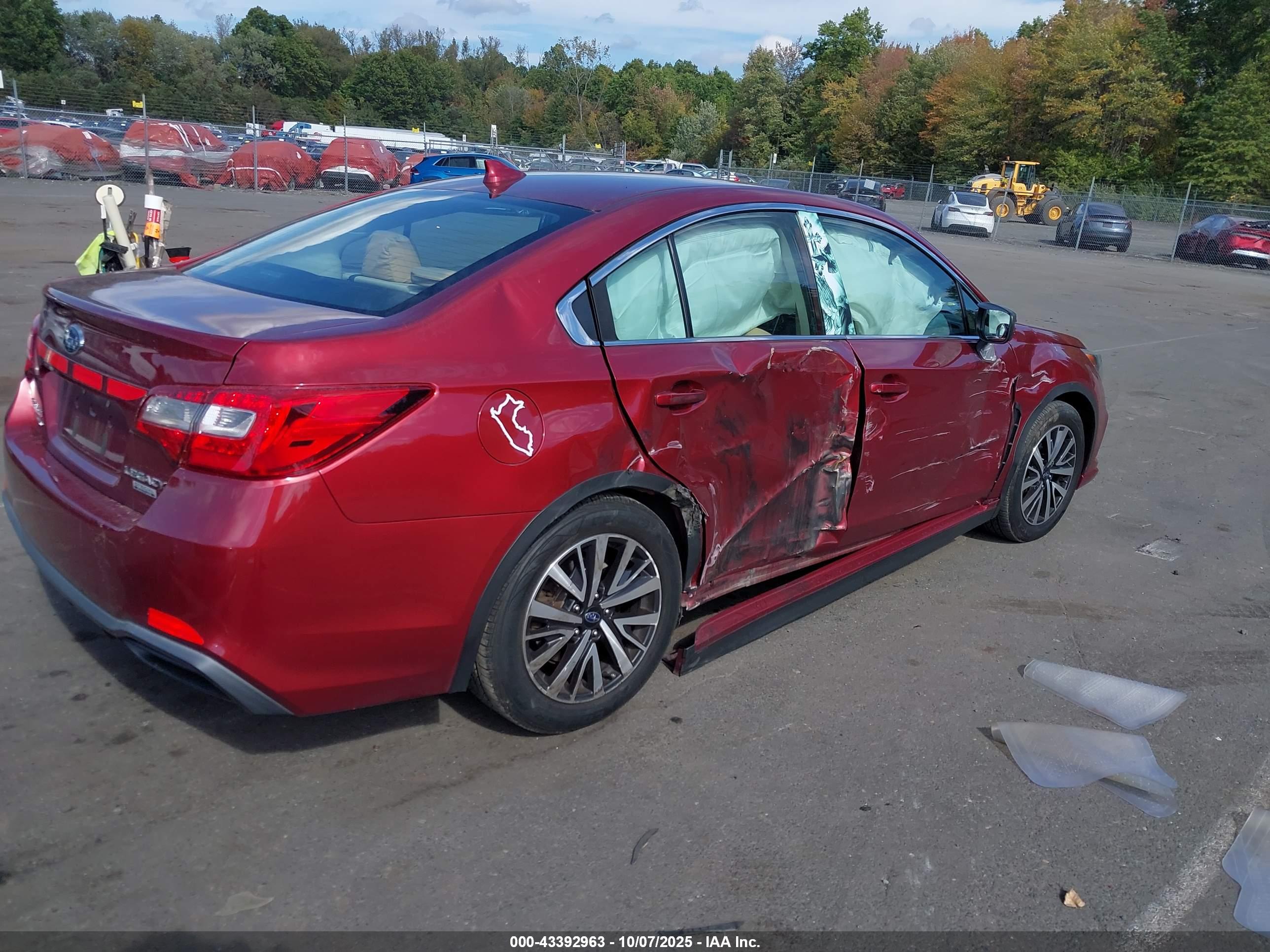 SUBARU LEGACY image 4