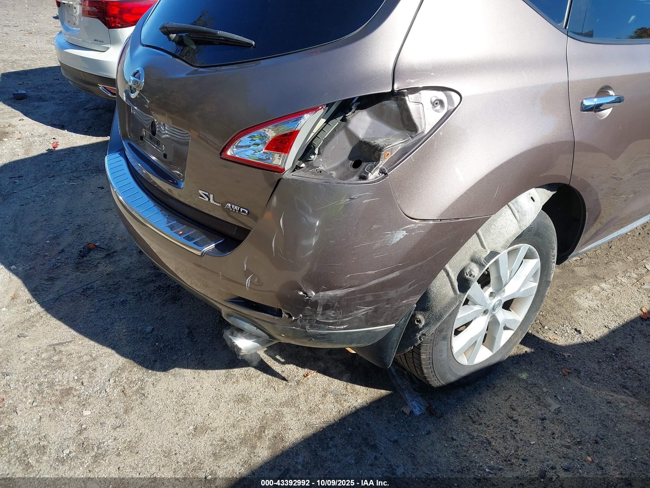 NISSAN MURANO image 6