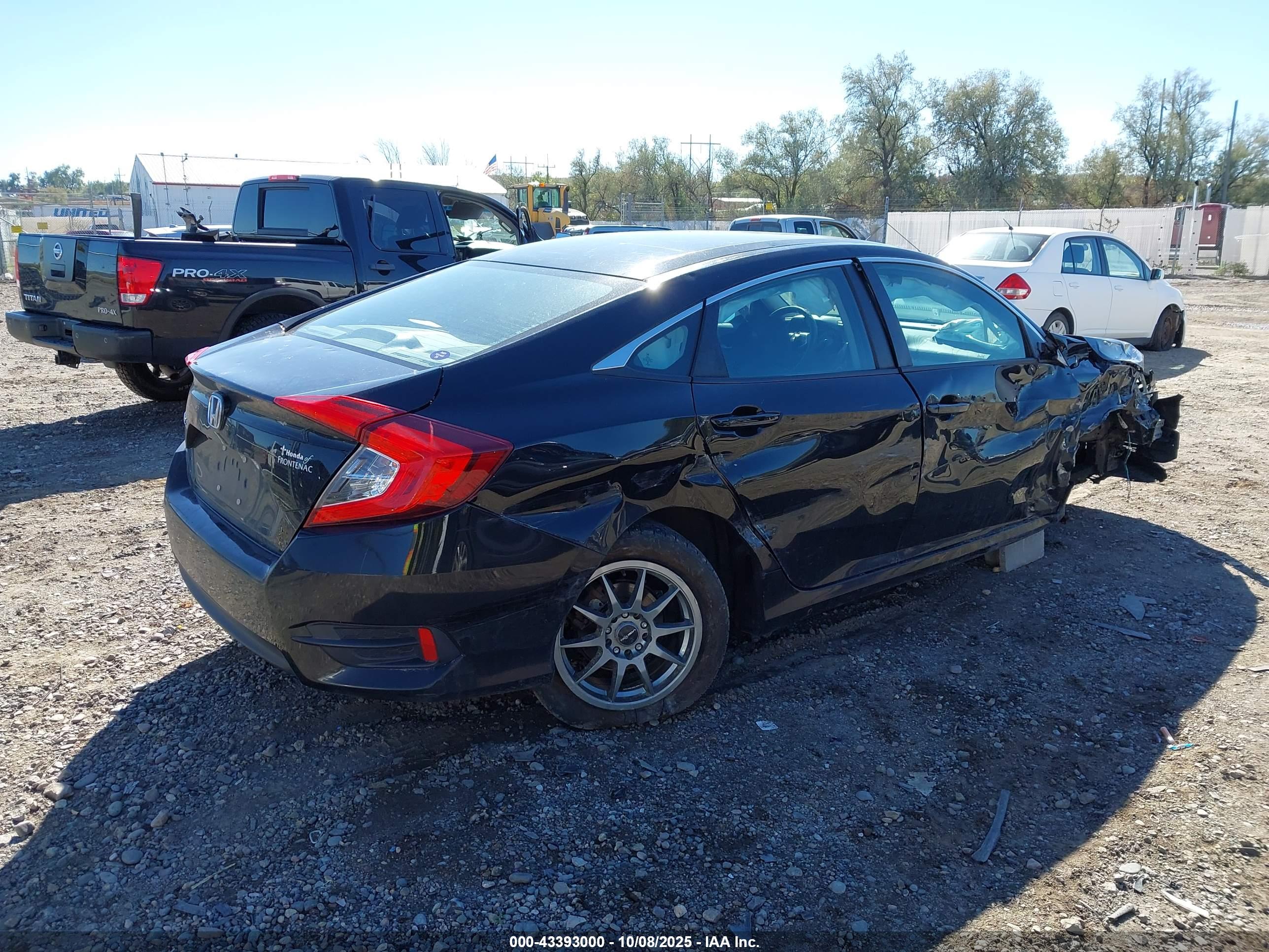 HONDA CIVIC image 4