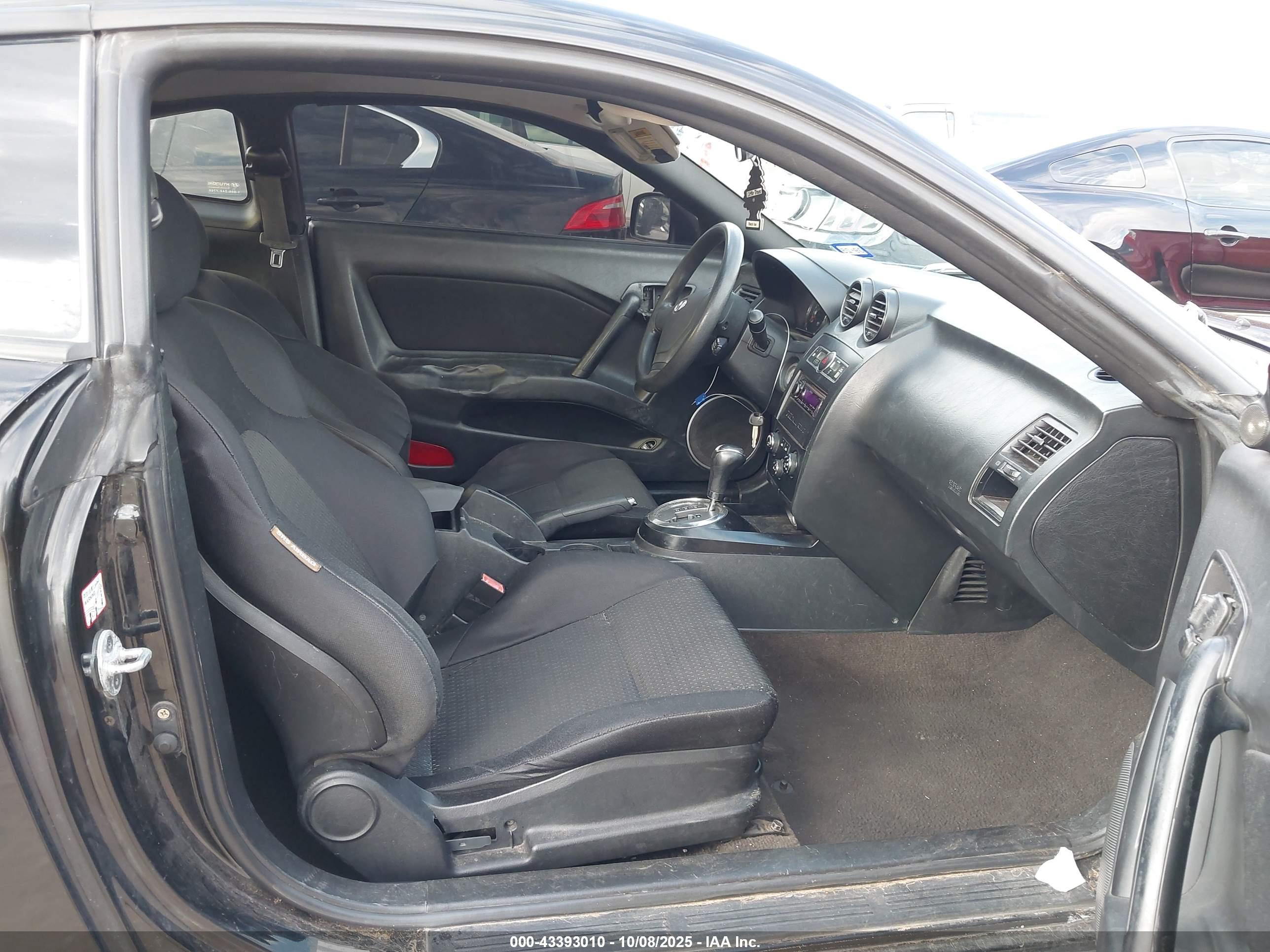 HYUNDAI TIBURON image 5